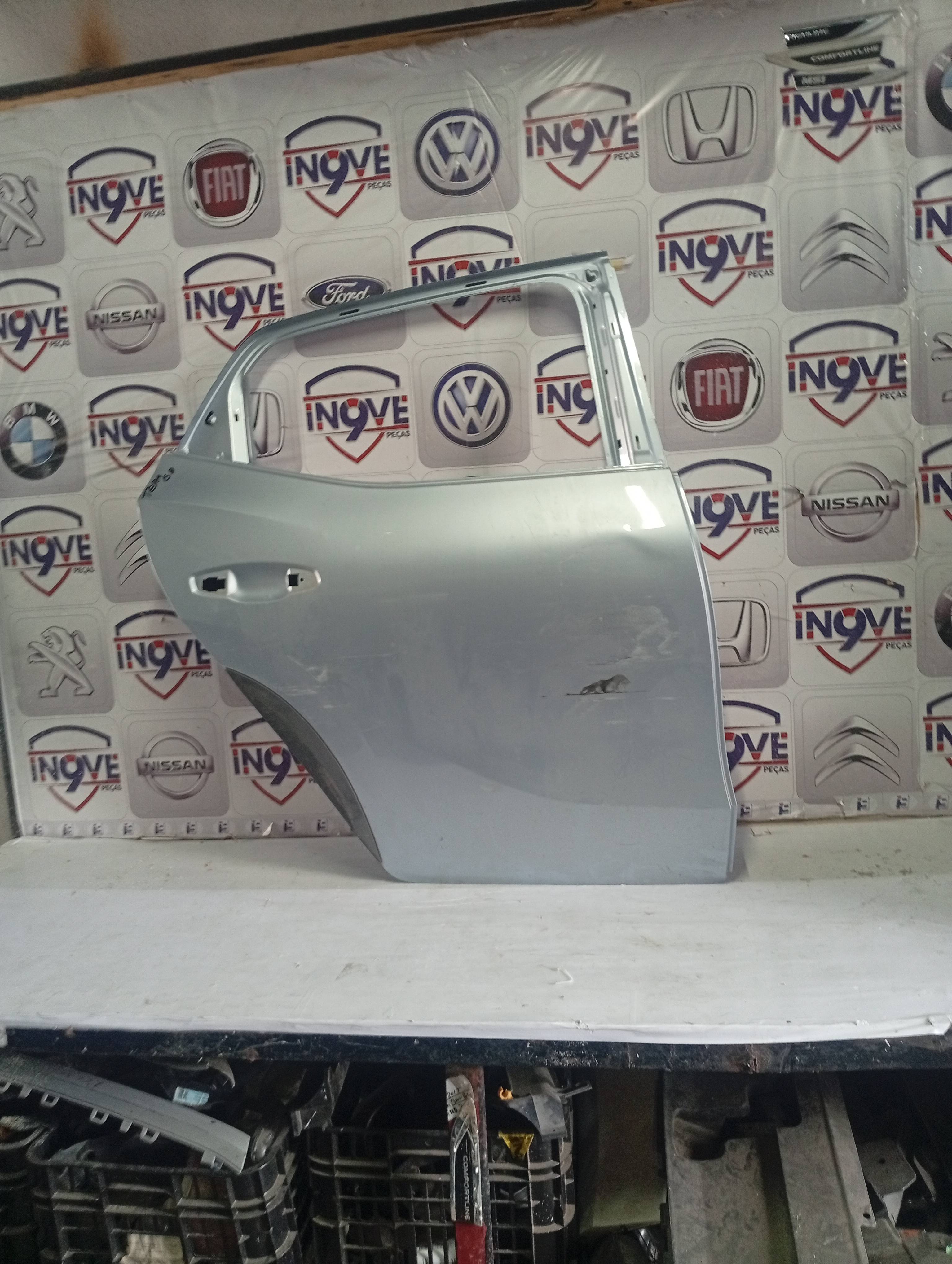 Porta Traseira Esquerda Volkswagen Tera