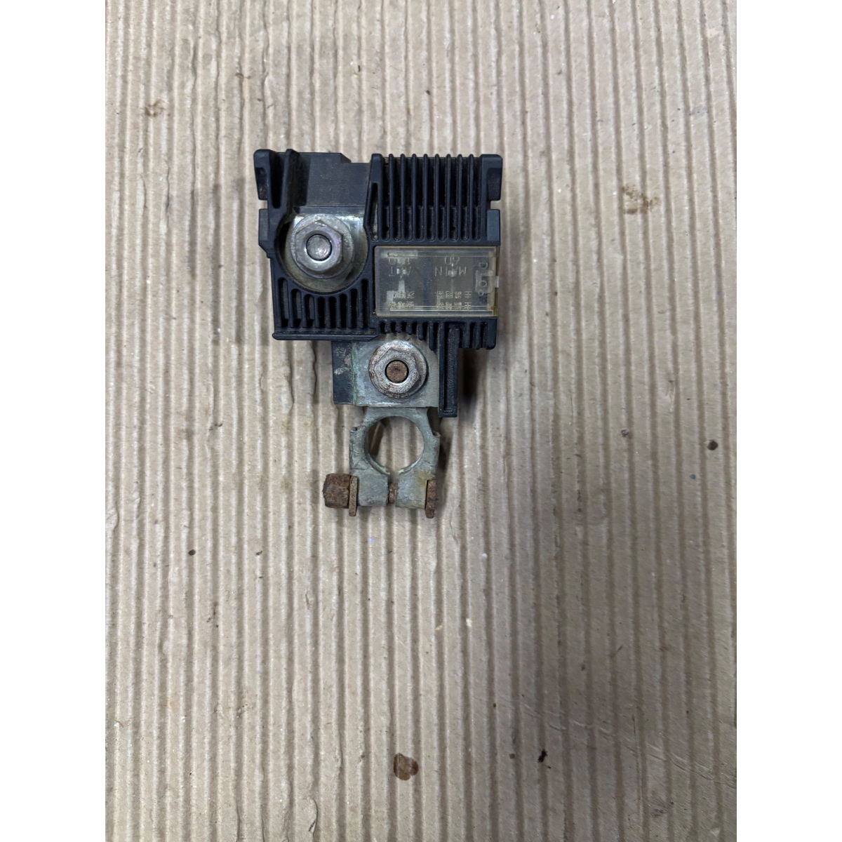 Polo Positivo Da Bateria Toyota Etios 1.3 - Imagem 3