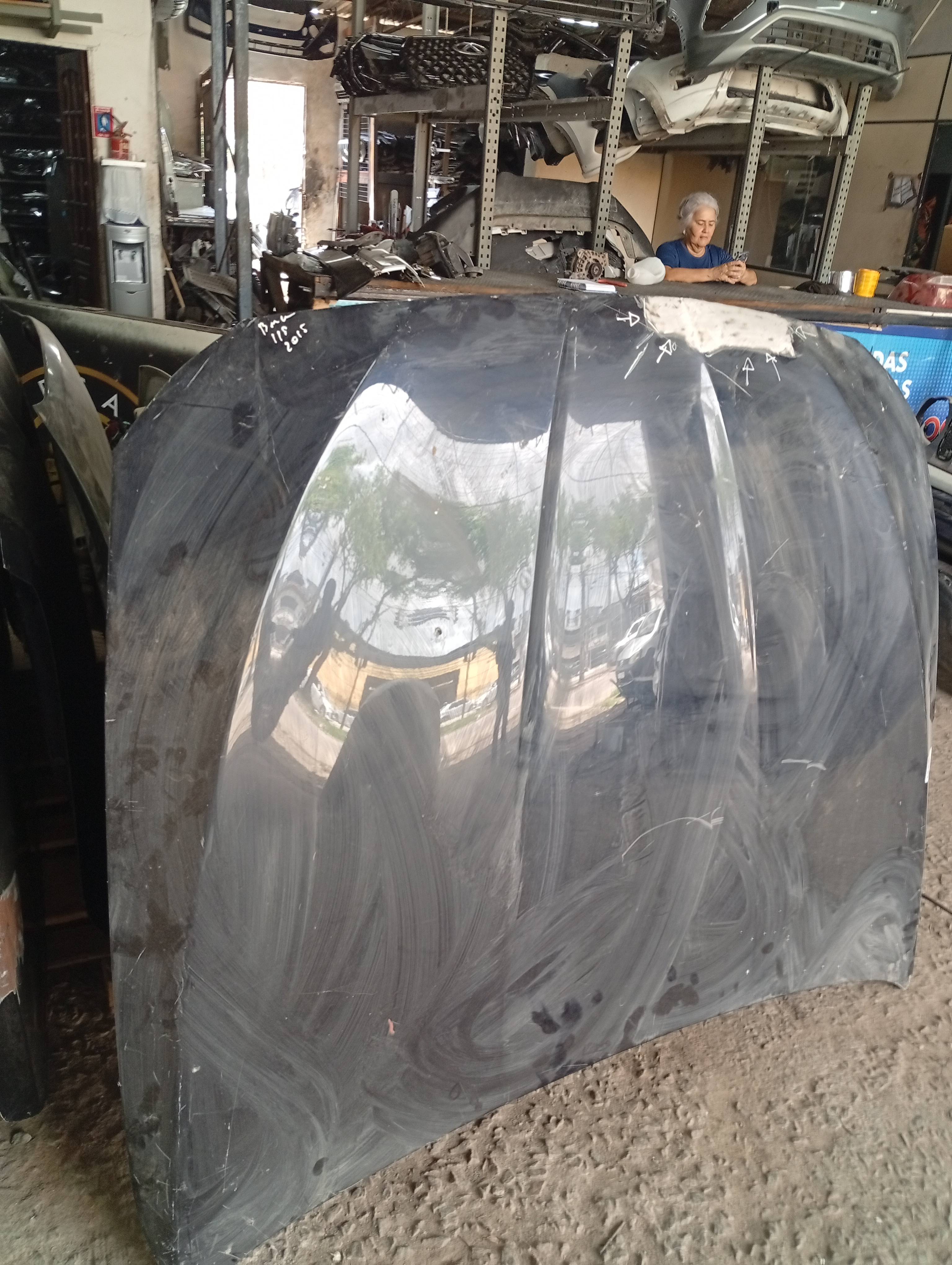 Capô BMW Serie 118 1 2017 - Imagem 2