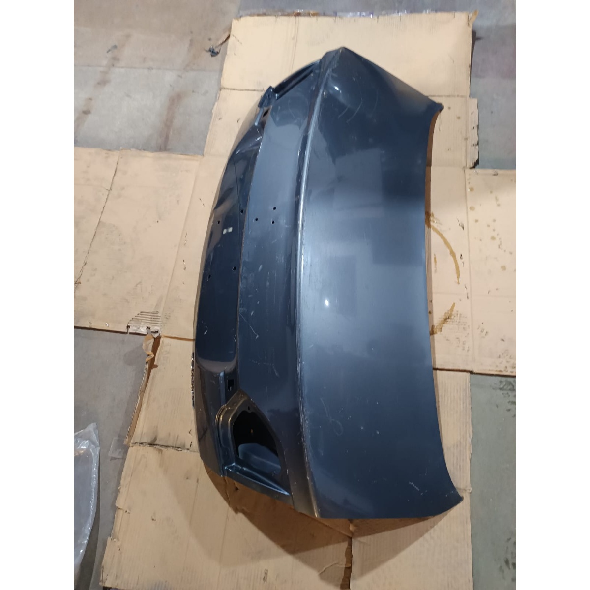 Tampa Traseira Renault Megane 2018 Azul (possivelmente Metálico) - Imagem 5