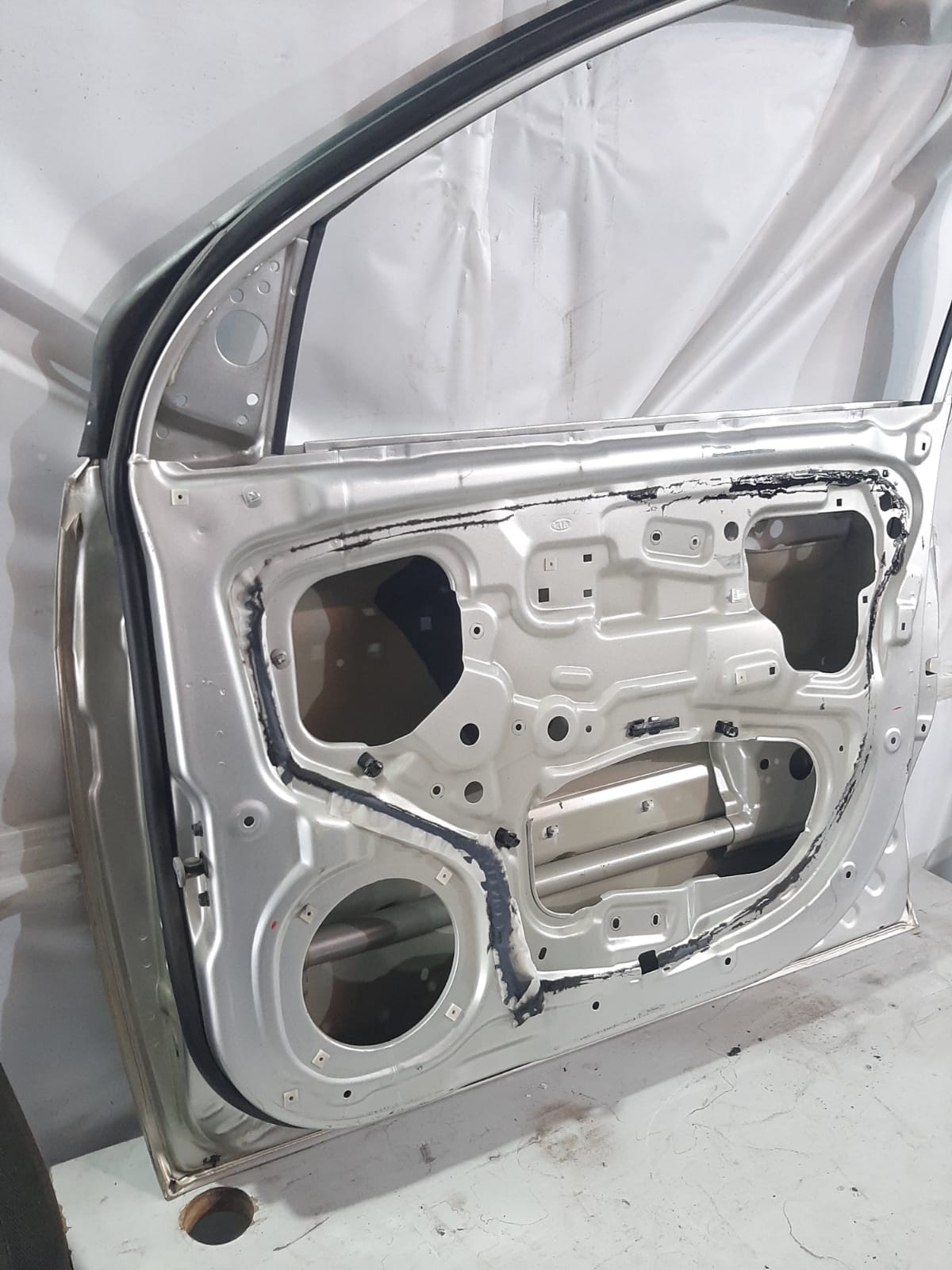 PORTA DIANTEIRA  PICANTO LADO DIREITO (PRATA) - Imagem 3