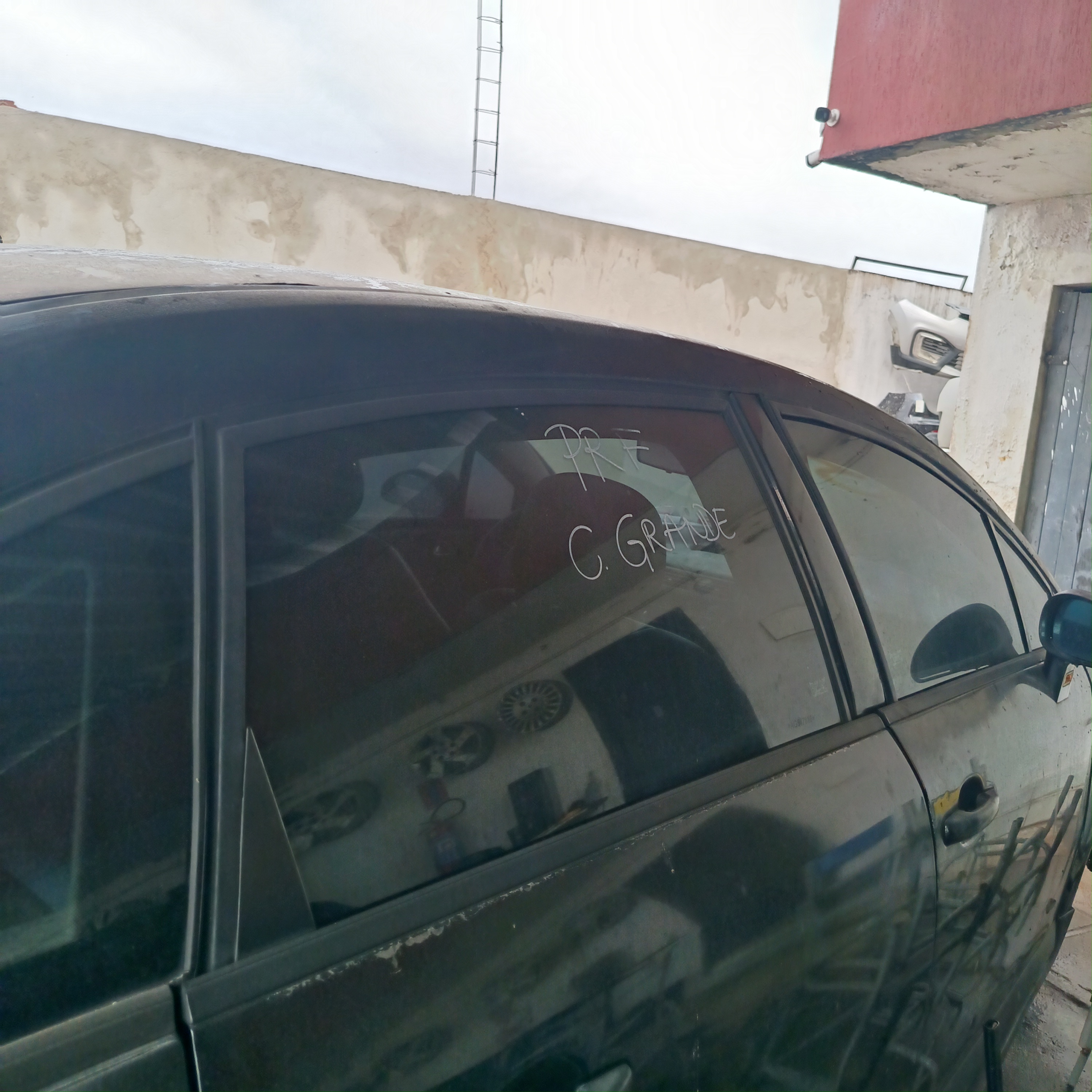 VIDRO PORTA TRASEIR ESQUERD CITROEN C4 PALLAS - Imagem 3