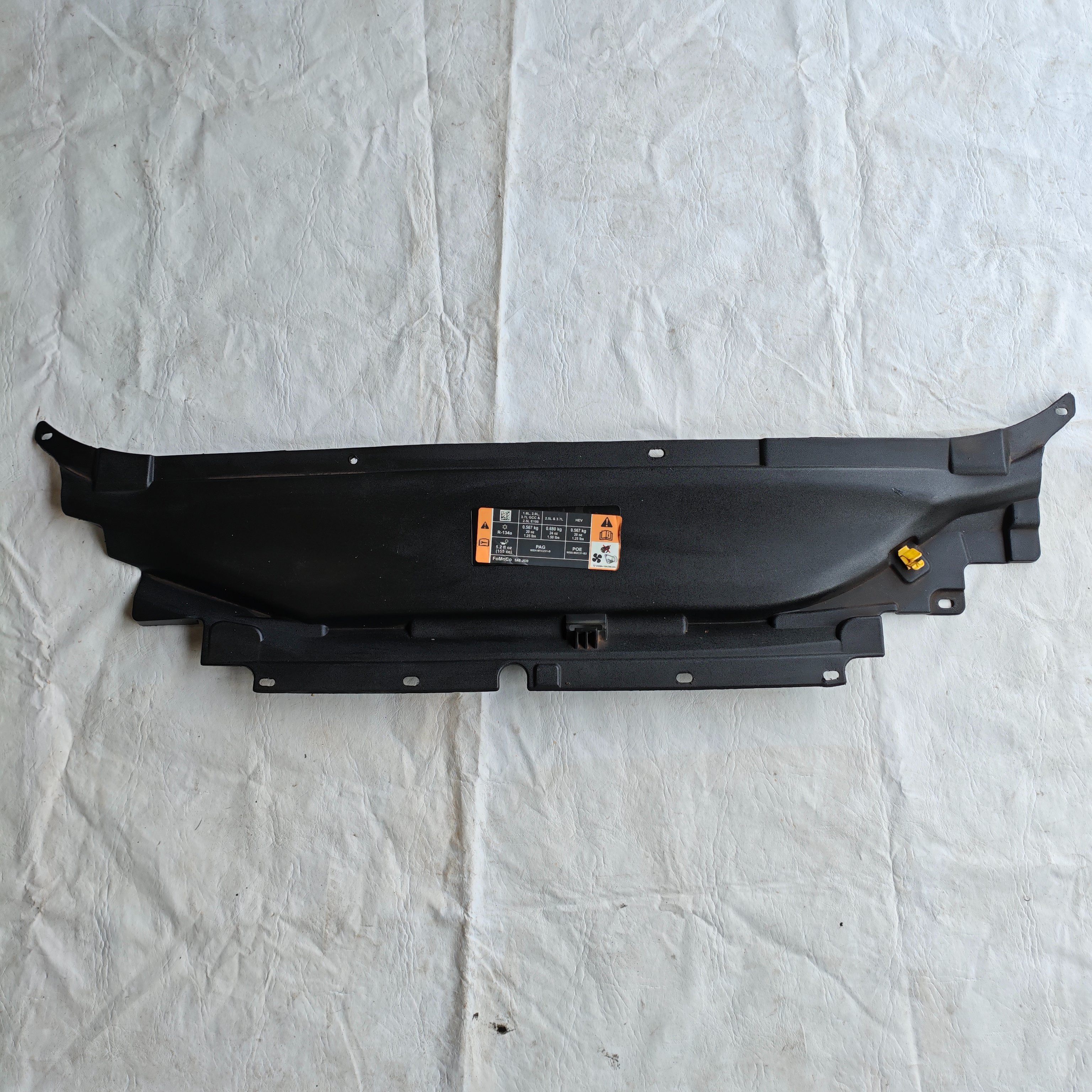 Defletor Superior Radiador Ford Fusion