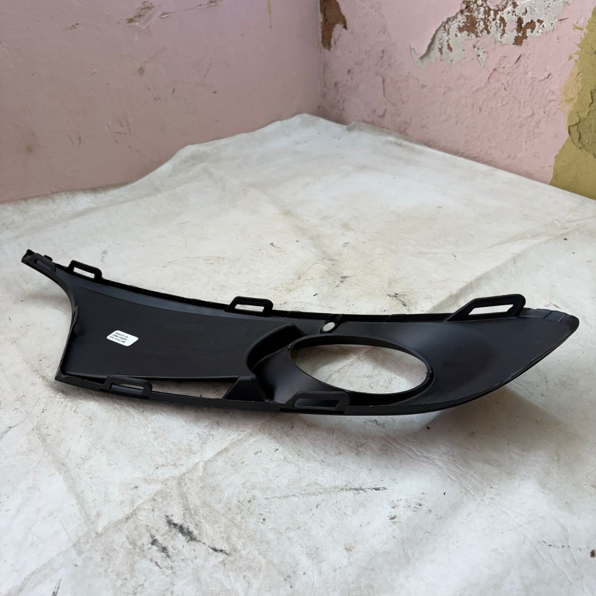 Moldura Farol De Milha Dianteiro Esquerdo Jetta Preto Esquerdo - Imagem 6