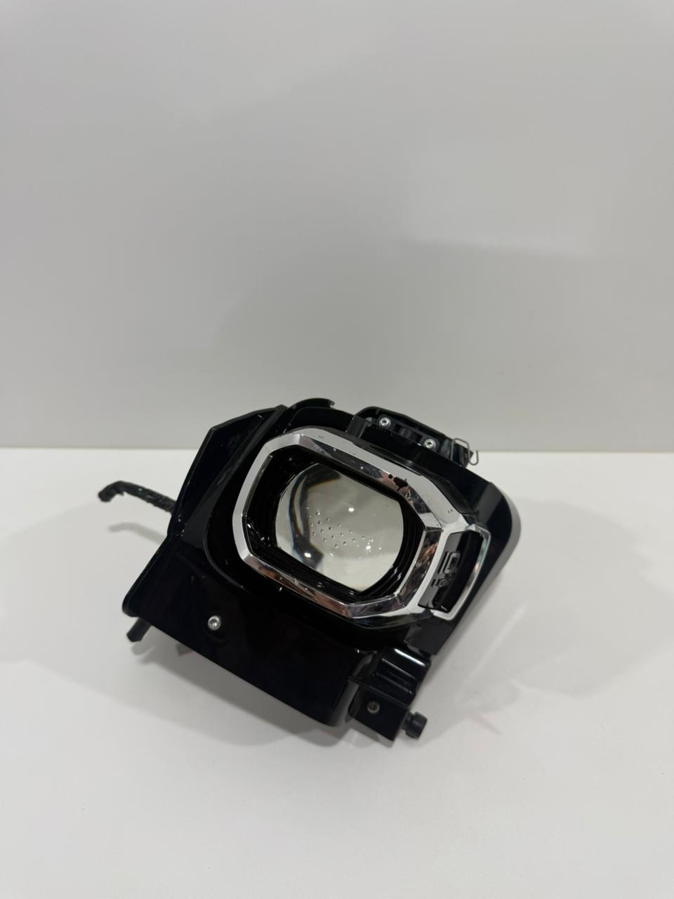 Moldura Com Projetor C. Detalhe Vw Taos Highline 6002TK1645 - Imagem 1