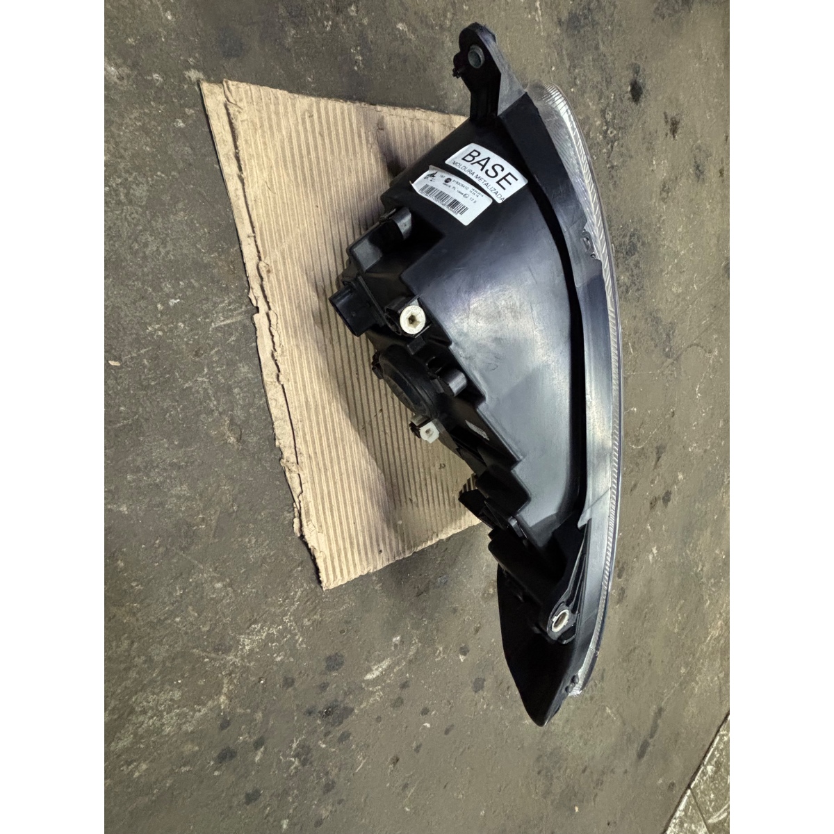 Farol Idea bifocal lado direito 2014 - Imagem 4