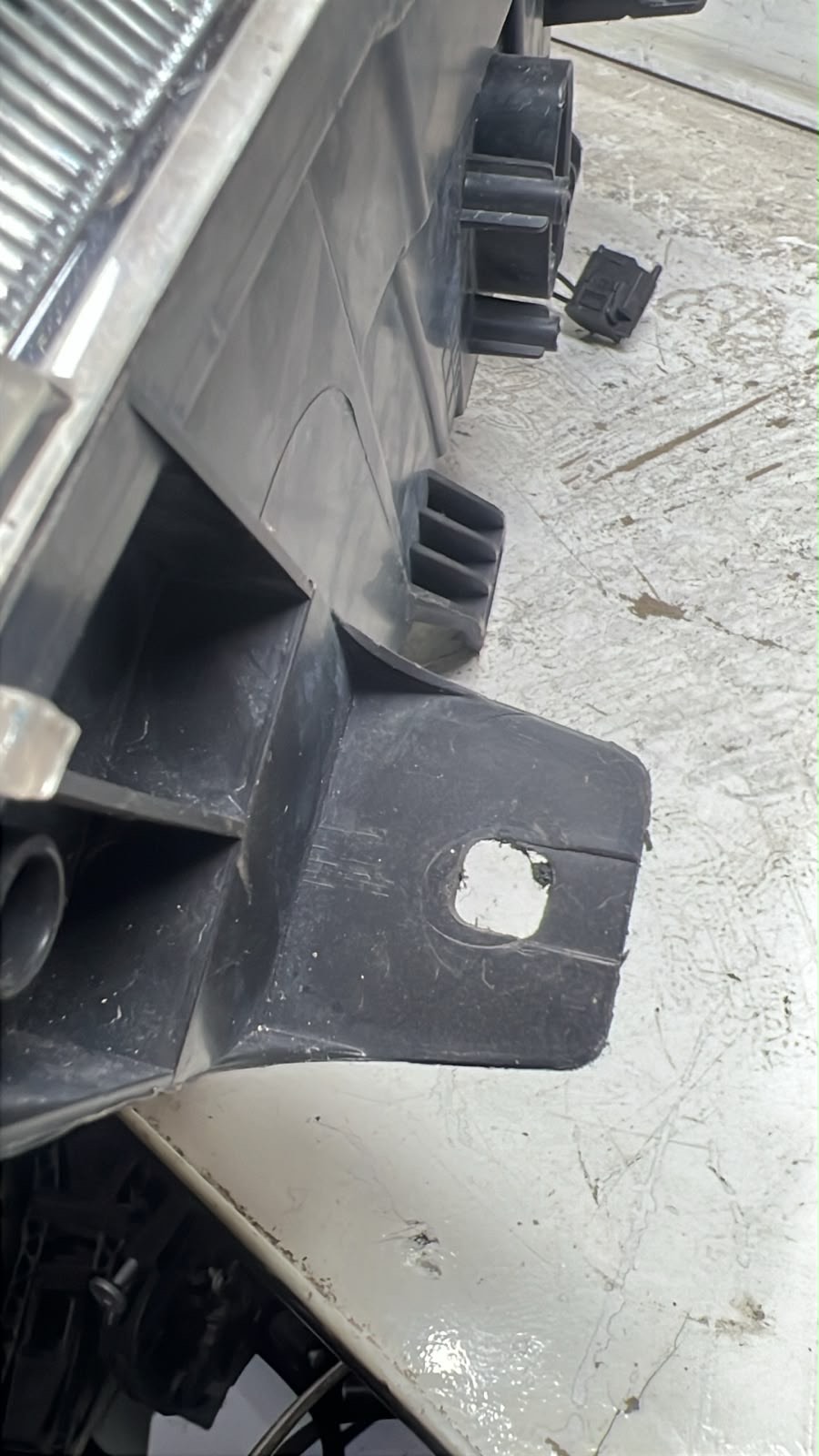Farol Sphitnter 415 2014 Lado Esquerdo - Imagem 6