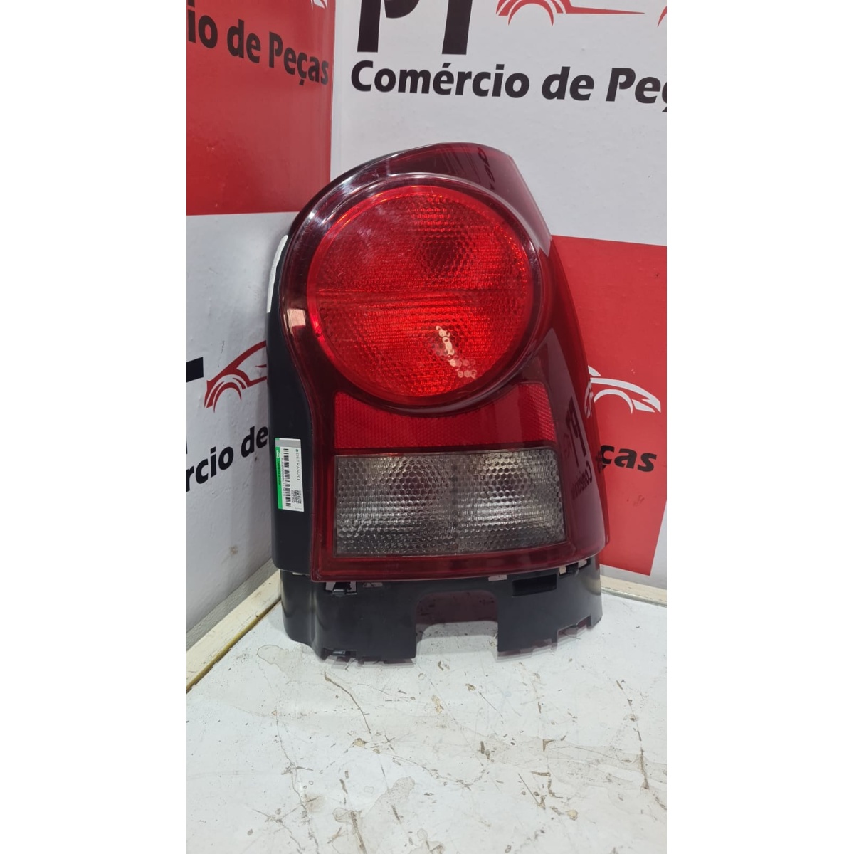 Lanterna Direita VW Gol G4 Máscara Negra - Imagem 1