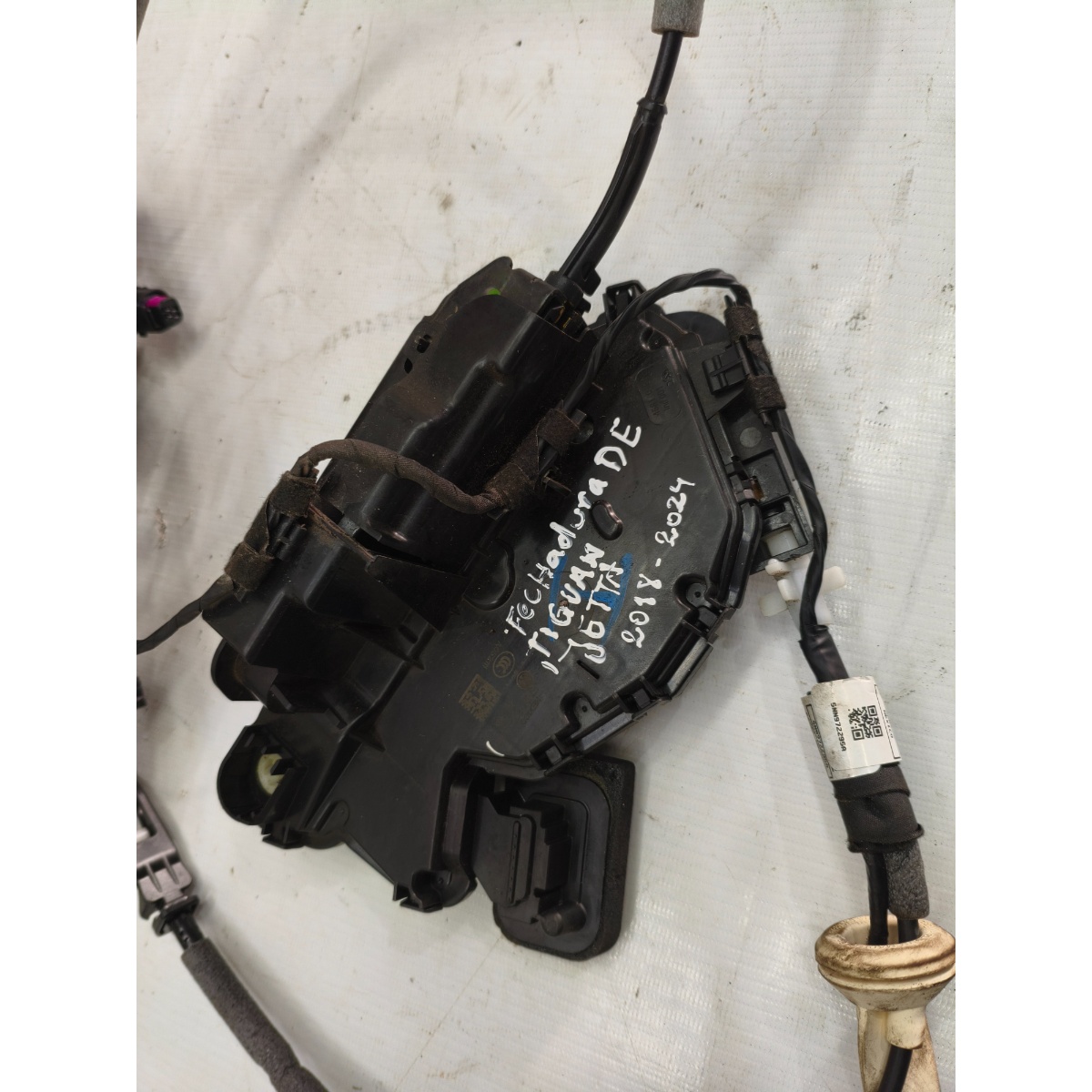 Fechadura Porta Dianteira Esquerda Vw Tiguan 18/24 5Nn837015 - Imagem 5