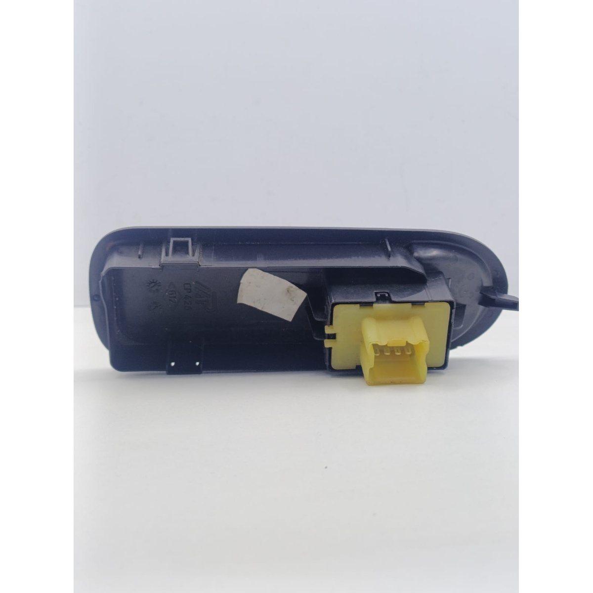 Botão Vidro Elétrico Renault Oroch 2021 - Imagem 2