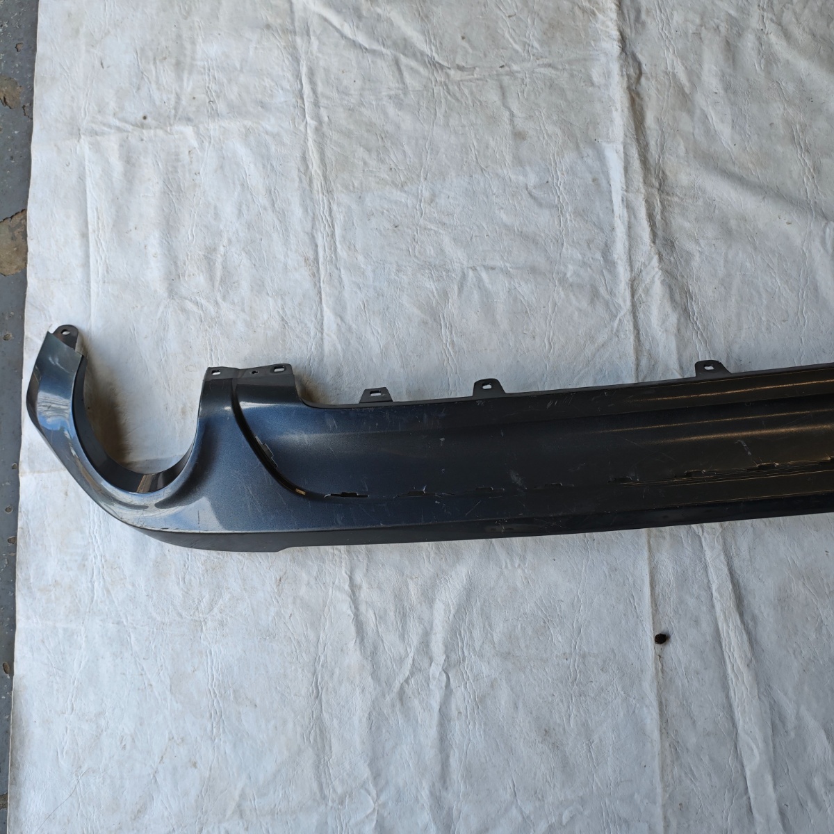 Moldura do Parachoque Traseiro BMW X1 2016 ate 2020 - Imagem 5