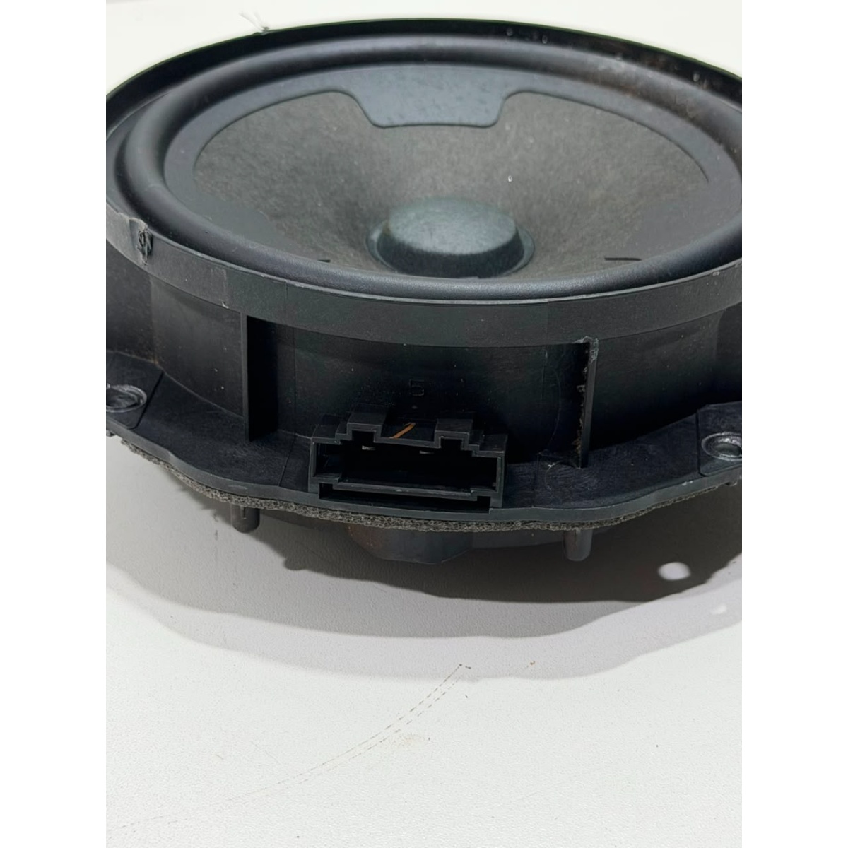 Alto Falante Portas Traseiras Vw Polo Nivus Taos 2021 2023 Preto - Imagem 2