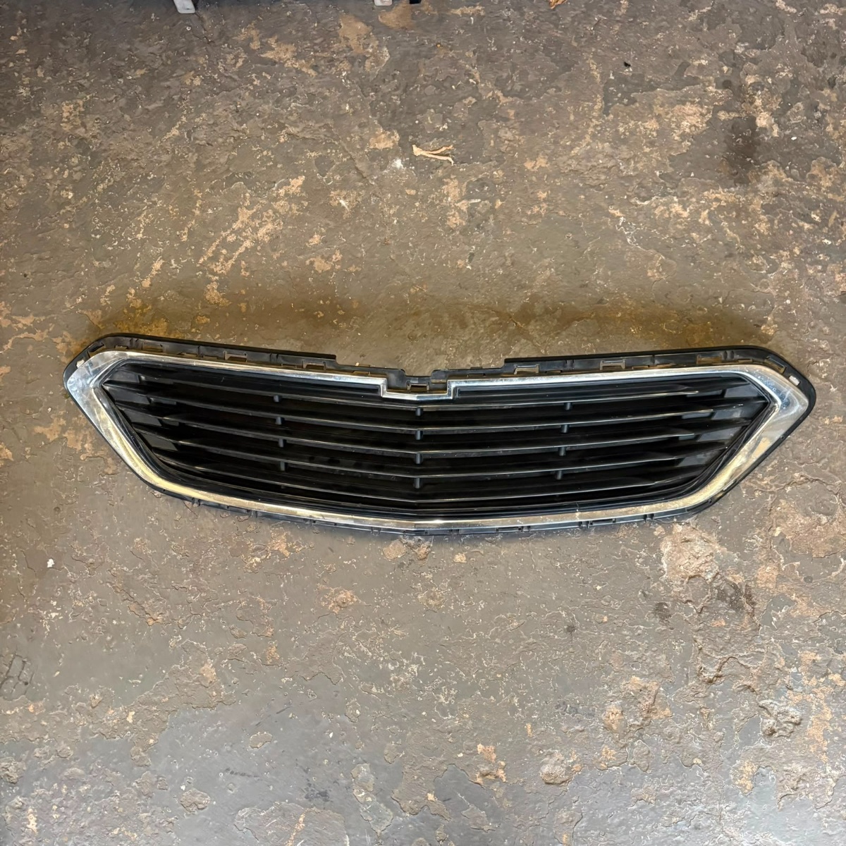 Grade Frontal Chevrolet Cobalt 2016 A 2018 Original Preto Não