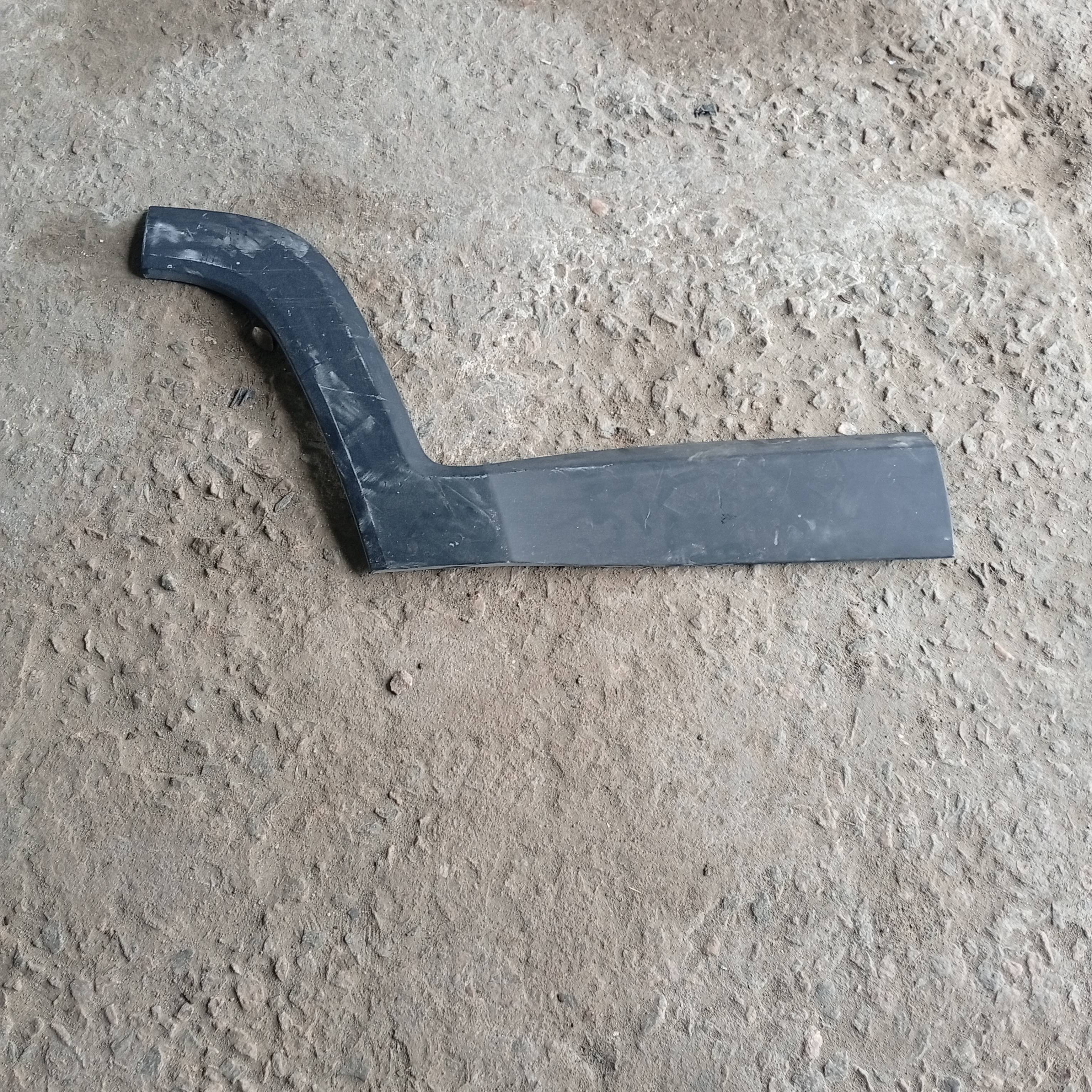 Moldura Friso Porta Traseira Direita Jeep Renegade - Imagem 2