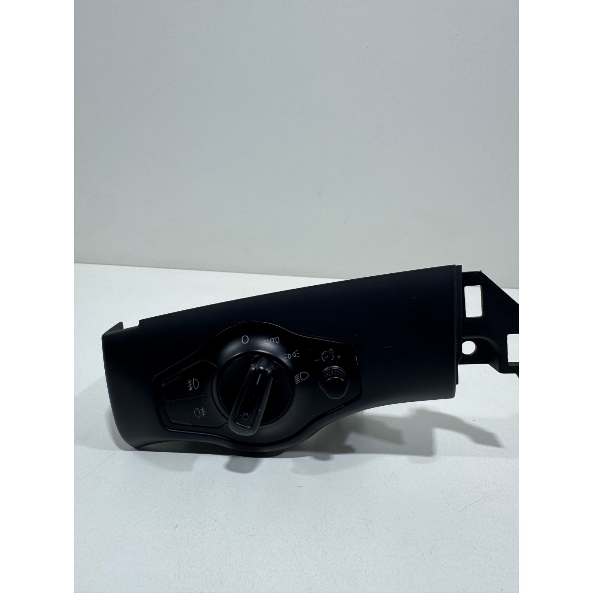 Chave Luz Farol Audi A4 2011 - 8K0941531C