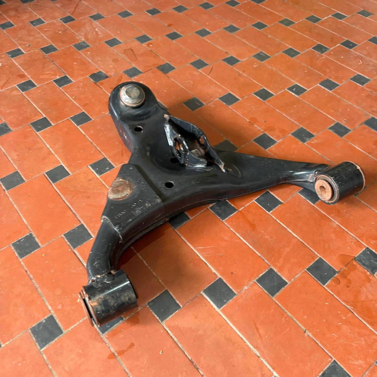 Bandeja Suspensão Dianteira Esquerda Ford Ranger - Imagem 4