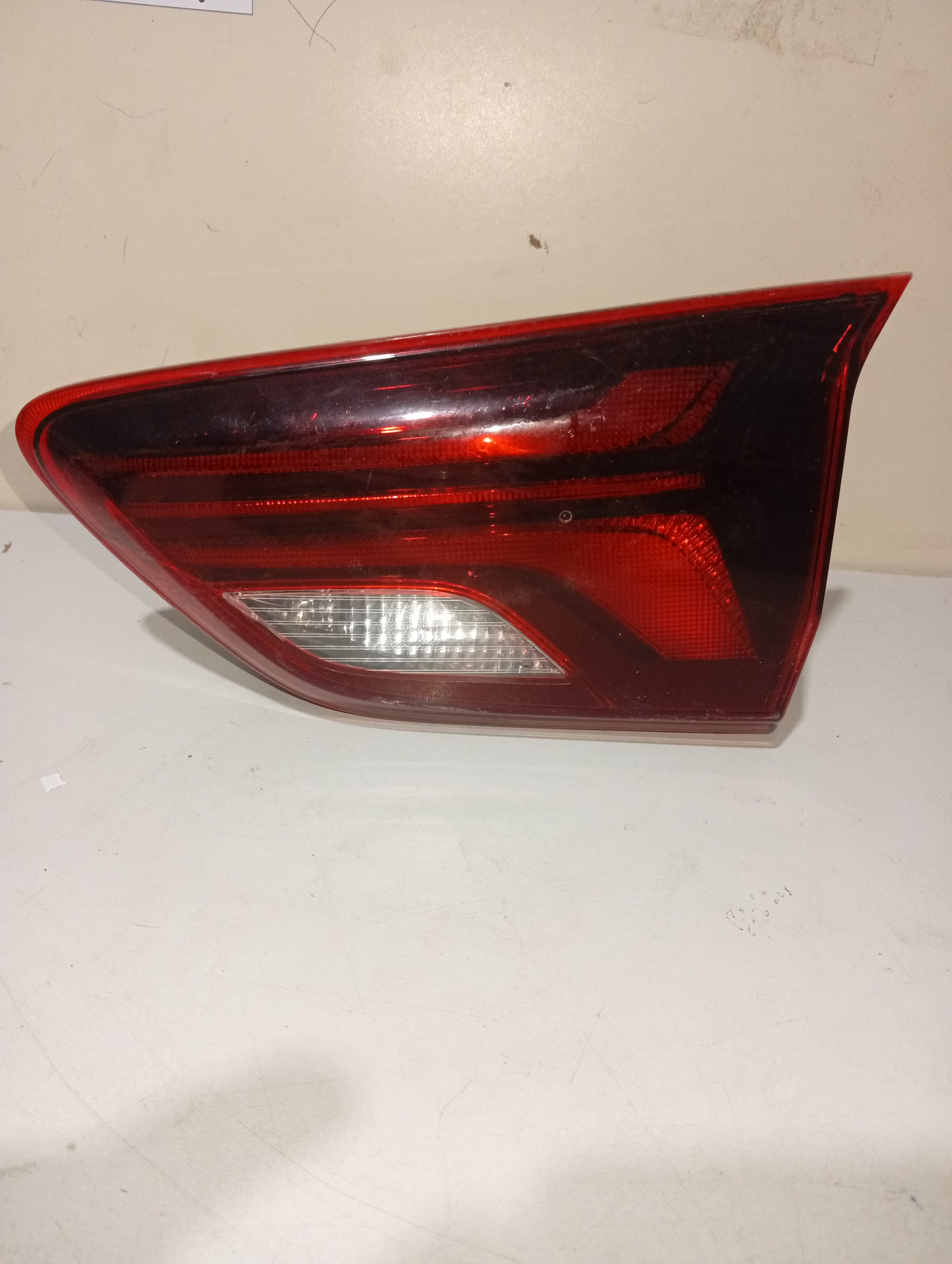 Lanterna Traseira Direita Onix Plus 2023 a 2025