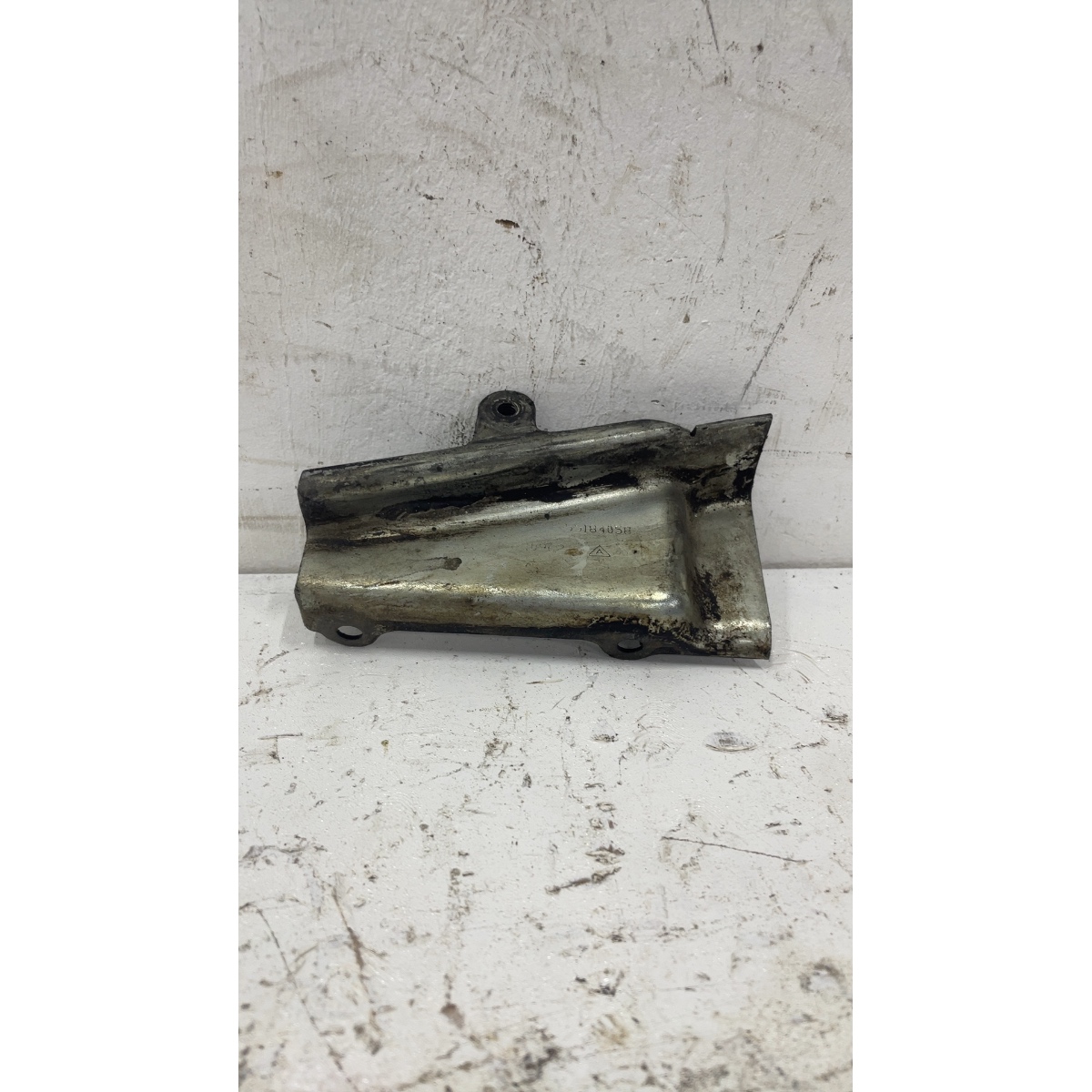 Suporte Proteção Anteparo Correia Dentada Motor  Fiat Siena