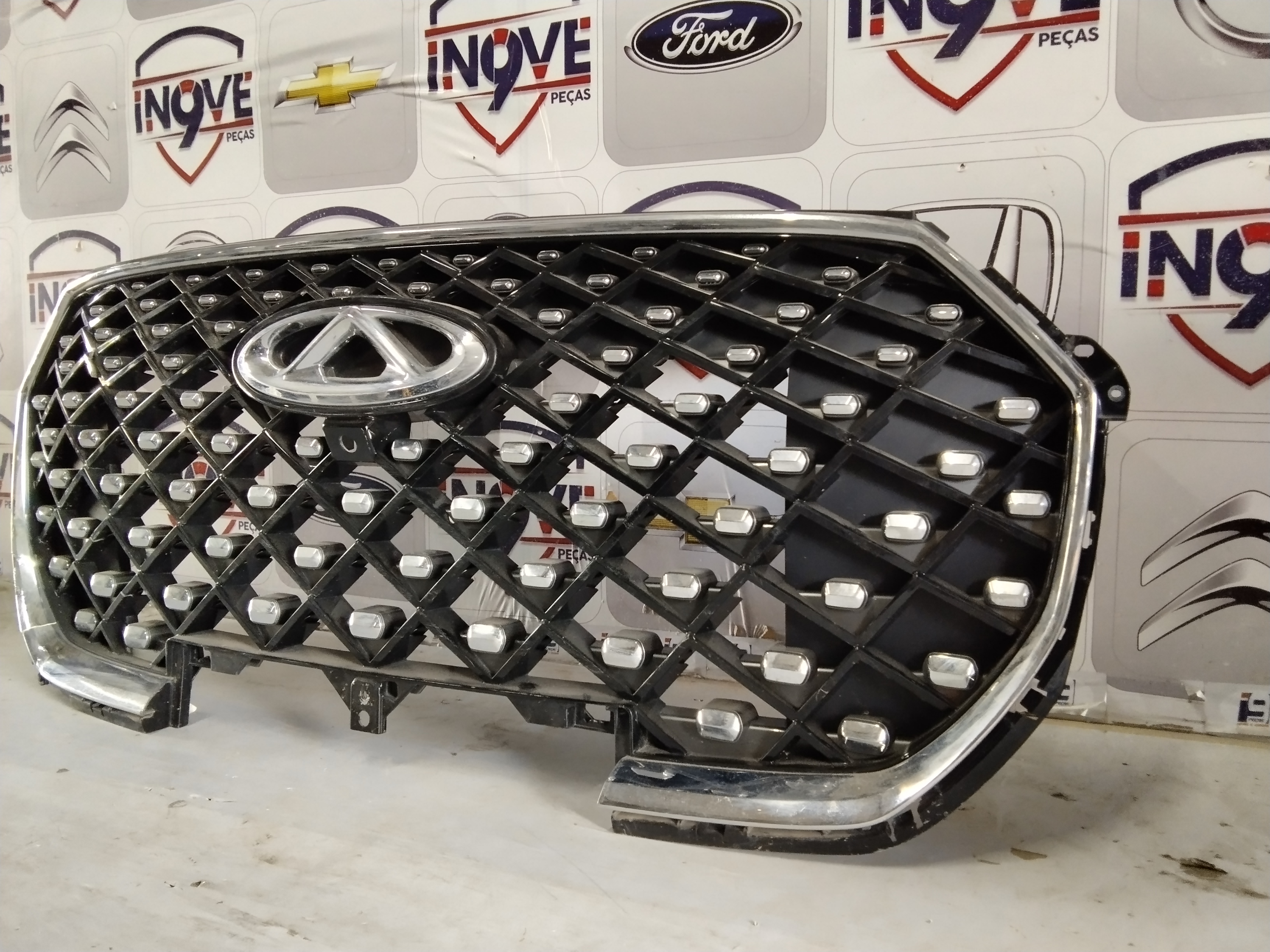 Grade Radiador Chery Tiggo 8 Pro 602001961AA - Imagem 2