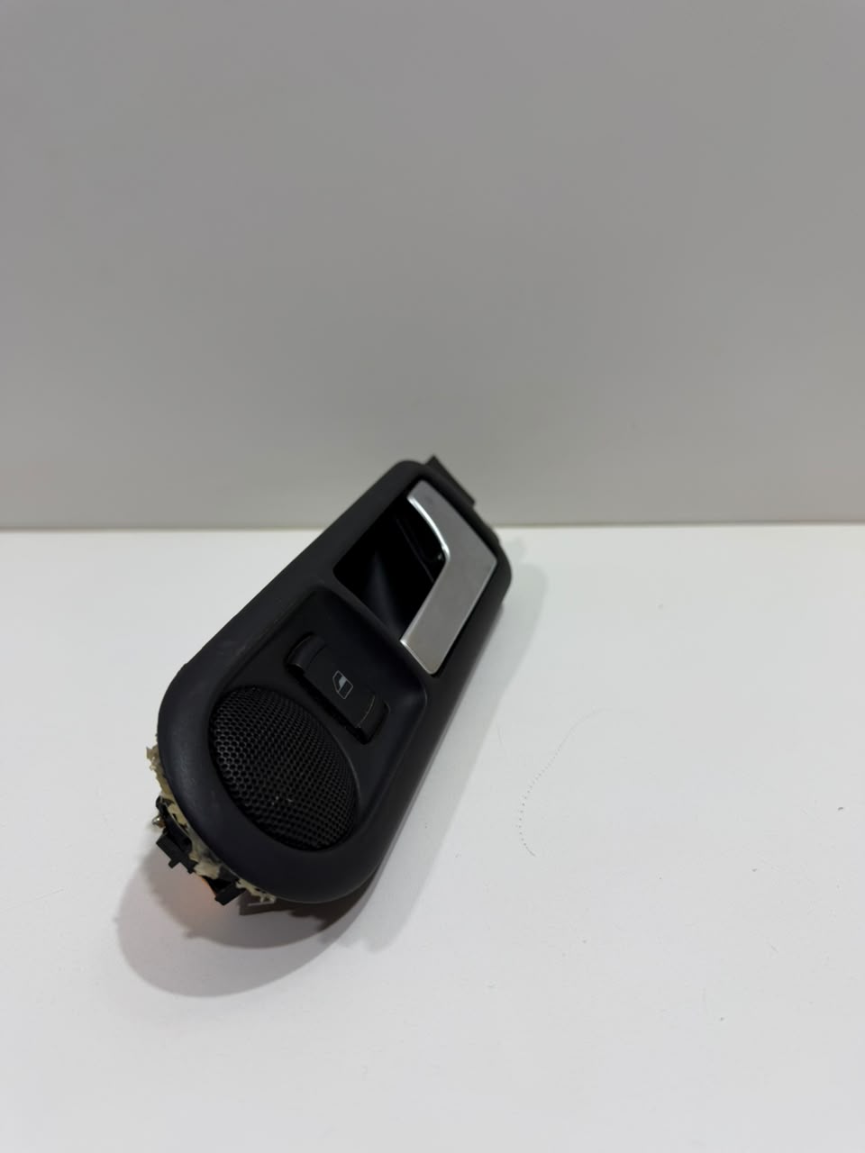Puxador Interno de Porta Dianteira Direita Golf 1J4839114 - Imagem 4