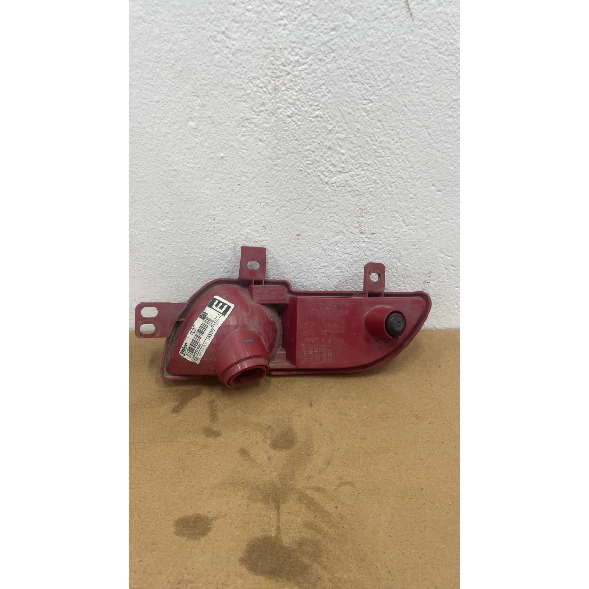 Farol De Neblina Peugeot 207 Vermelho - Imagem 2