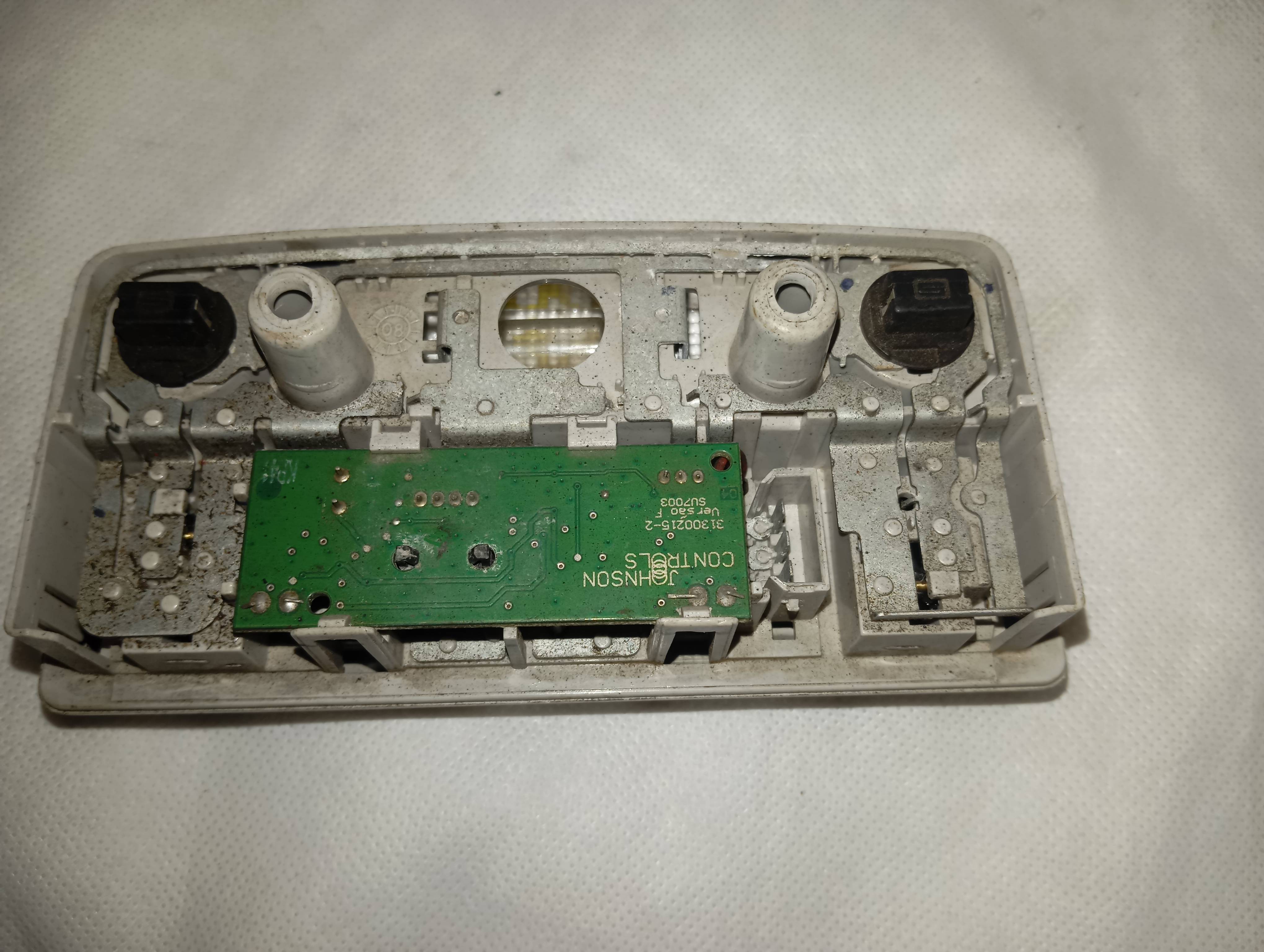 Lanterna do Teto Volkswagen Fox Gol Saveiro - Imagem 2