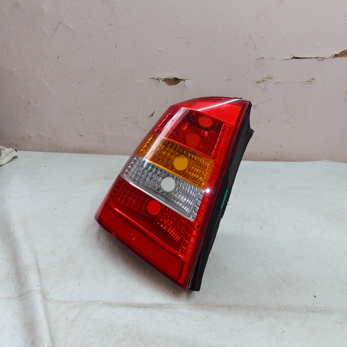 Lanterna Esquerda Astra 1998 A 2002 Original Esquerdo/motorista Vermelho/âmbar/cristal - Imagem 2
