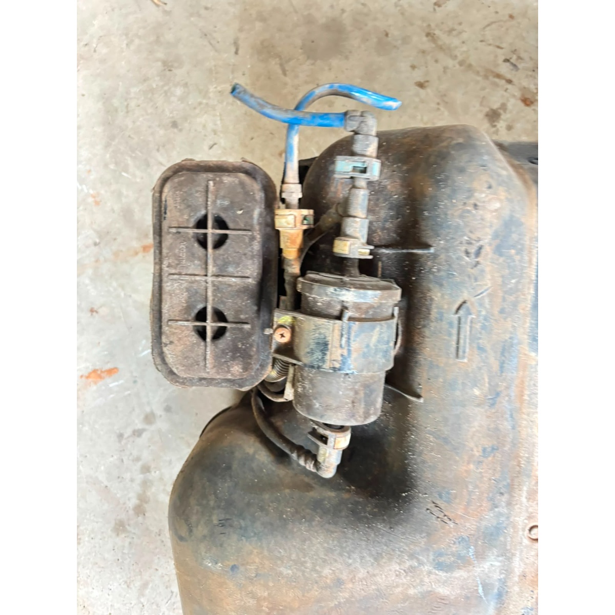 Tanque De Combustível Ônix Prisma 19 A 22 Usado - Imagem 3