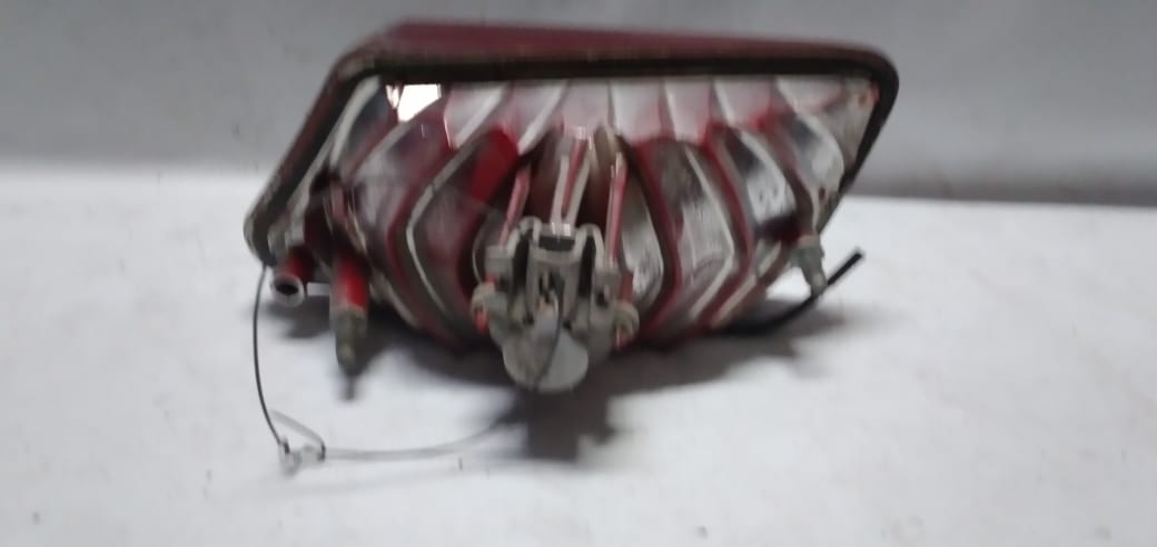 LANTERNA TRASEIRA STILO 2003 / 2008  CANTO LD USADA @ - Imagem 4