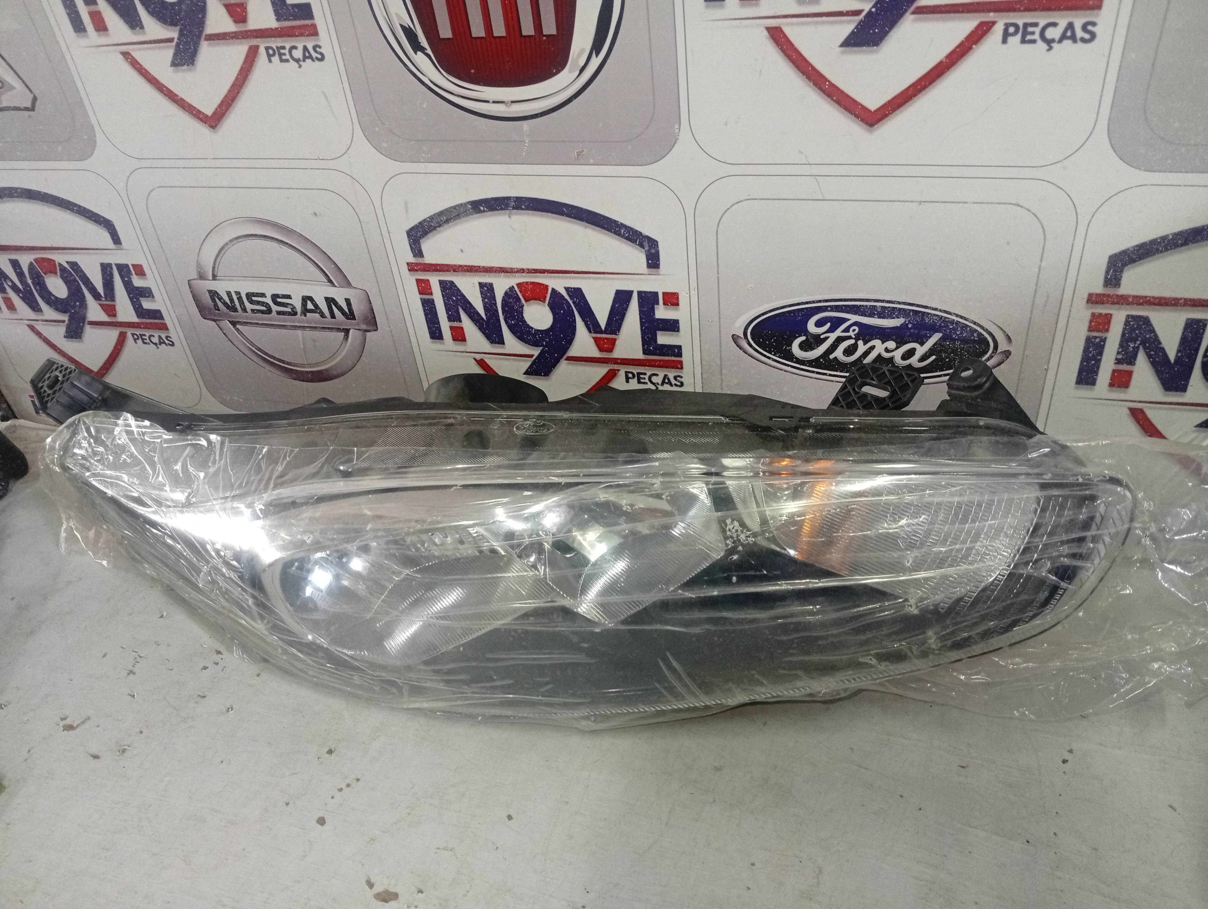 Farol Direito Ford New Fiesta 13W029AB - Imagem 3