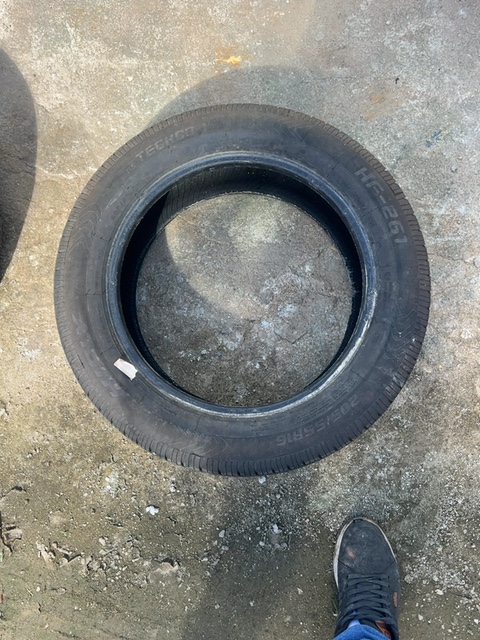 PNEU ARO 16 205/55 HIFLY