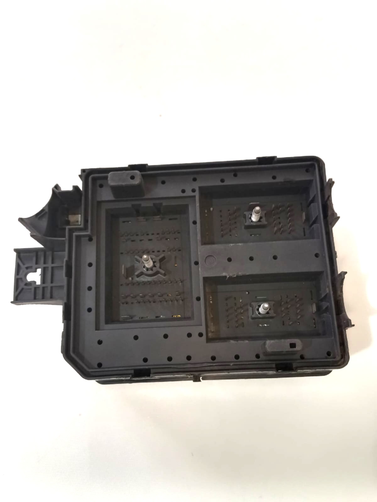 Caixa Fusível Chevrolet Onix 2013/2023 - Imagem 3