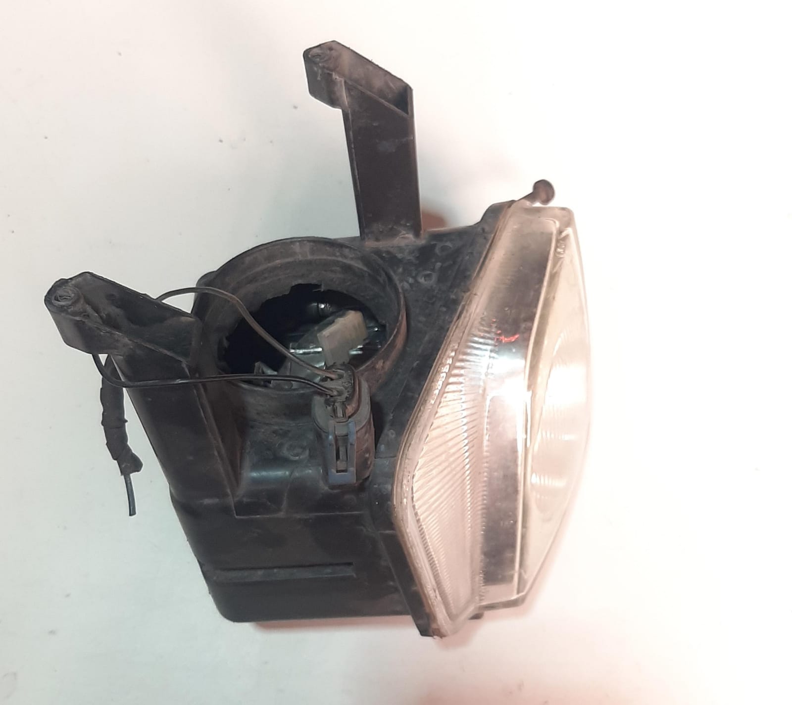 FAROL AUXILIAR MERIVA 2003/2012 LADO ESQUERDO USADO - Imagem 4