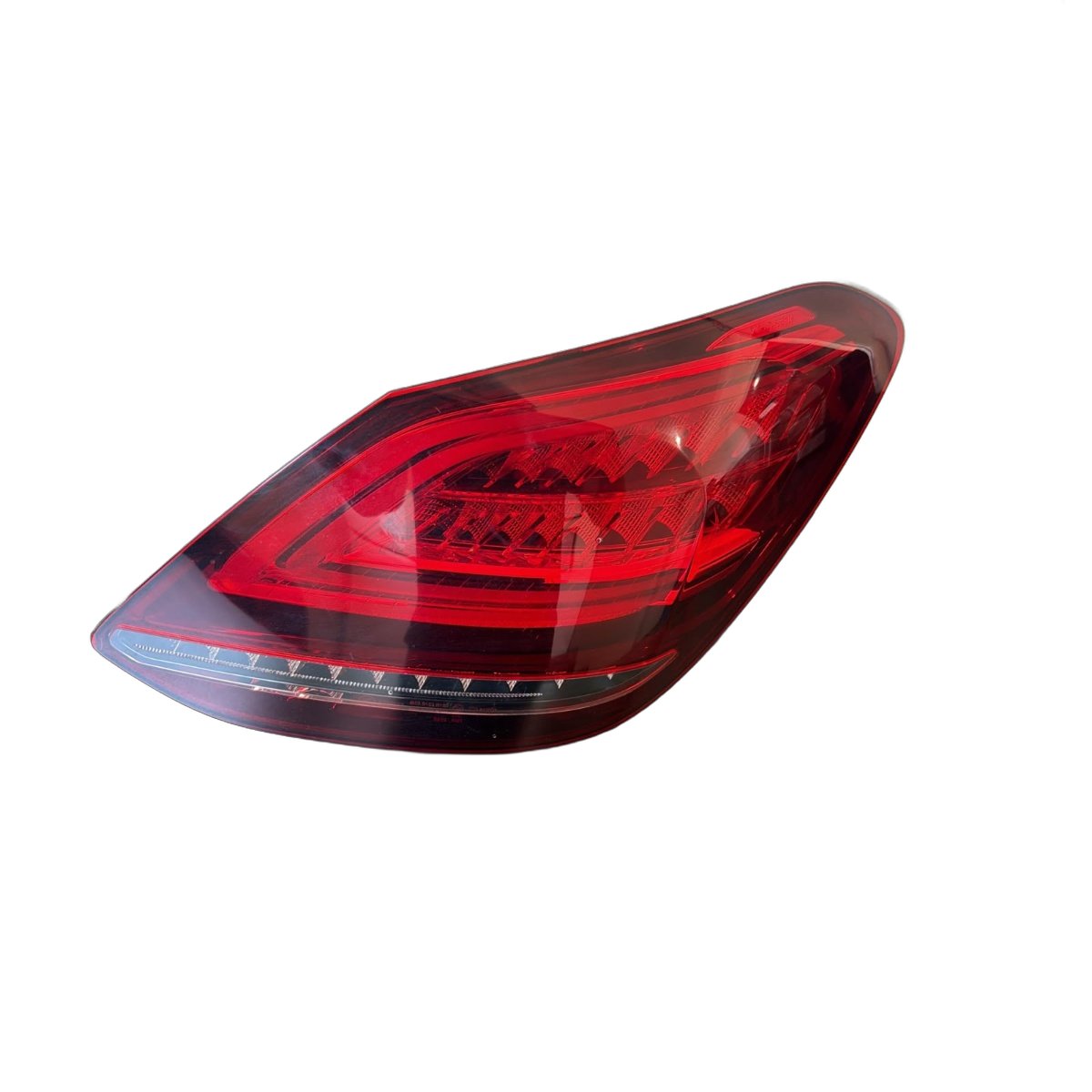 Lanterna Da Mercedes C180 C200 2015 2016 2017 2018 Direita Direito/passageiro Vermelho - Imagem 1