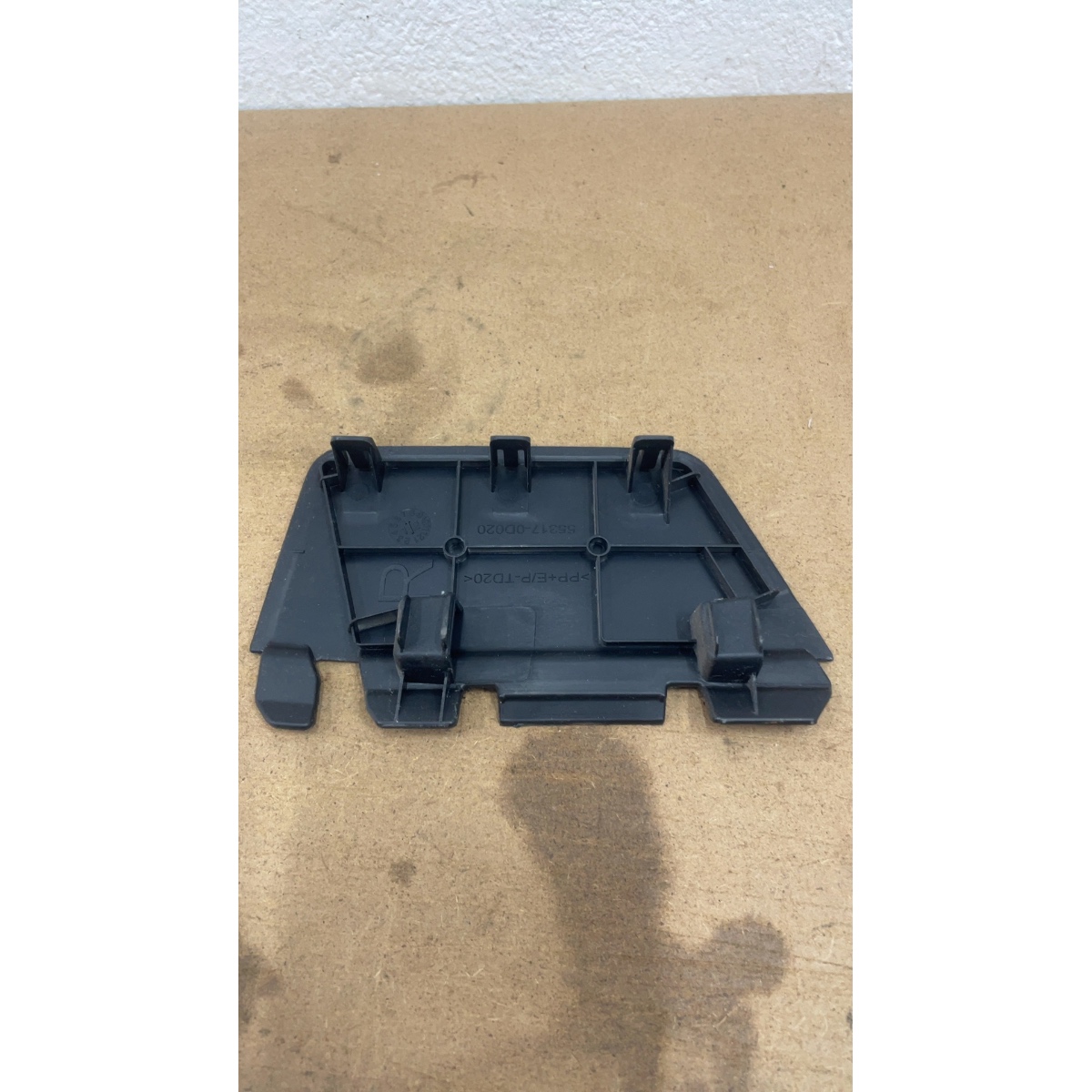 Moldura Lateral Direita Painel Toyota Etios - Imagem 2