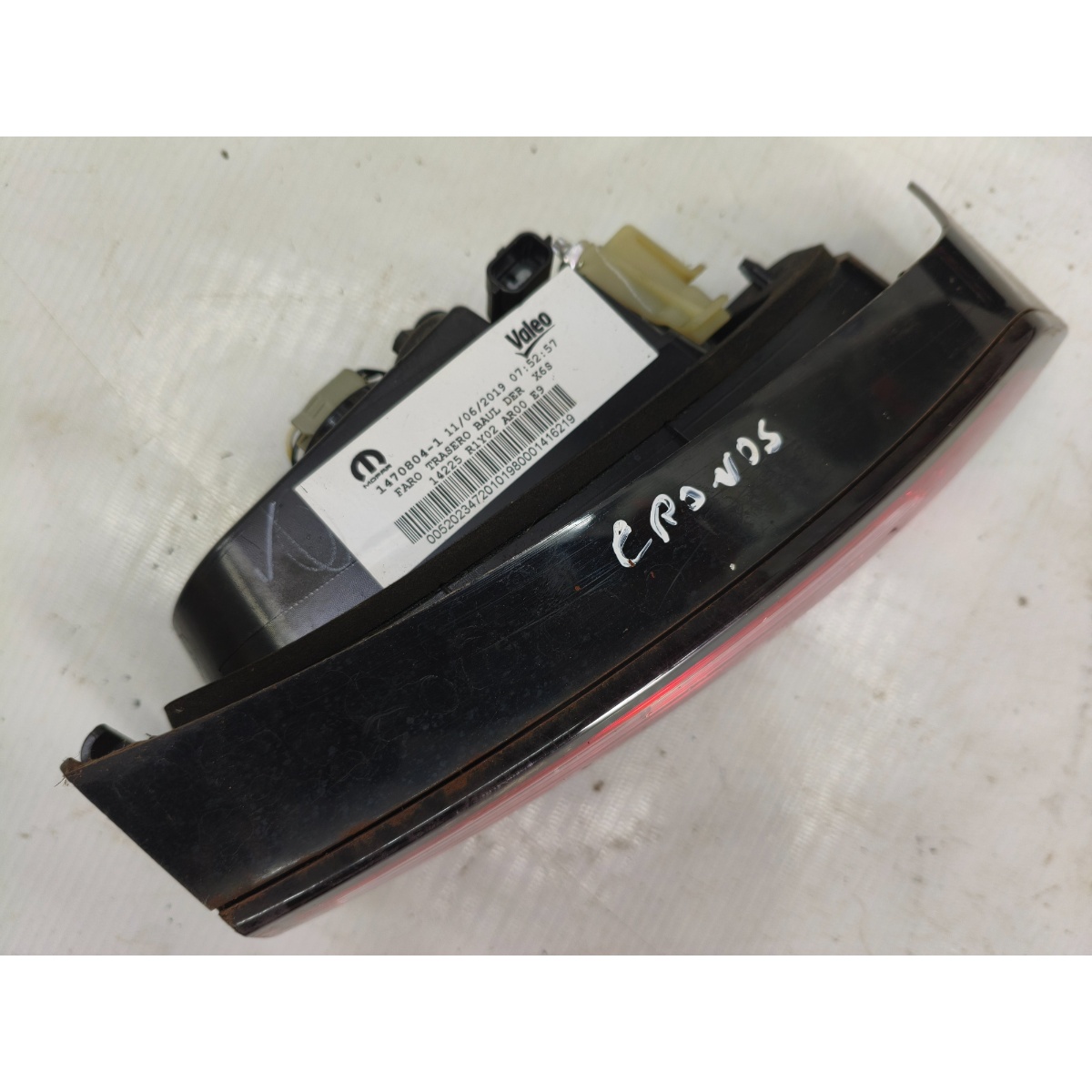 Lanterna Traseira Mala Direita Fiat Cronos 1470804-1 Mopar Direito/passageiro Vermelha / Branca - Imagem 6