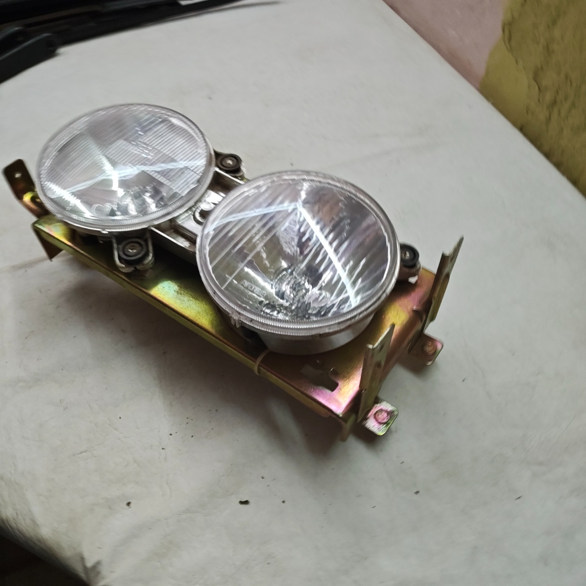 Farol Caminhão Mb 1620 1996 A 1999 Original - Imagem 3