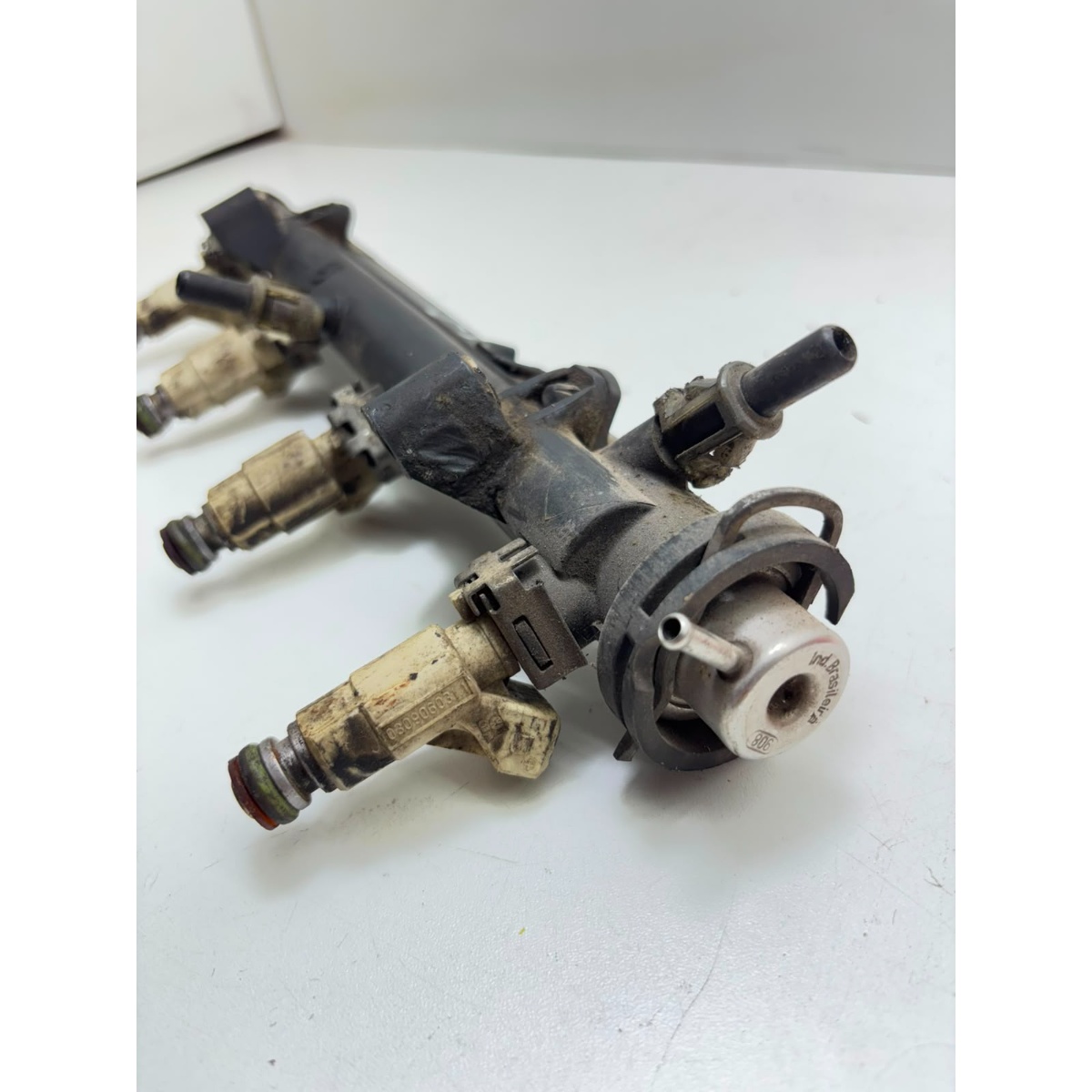 Flauta Bico Injetor Gol Parati G2 1.0 8V Gasolina 1996/2003 - Imagem 7