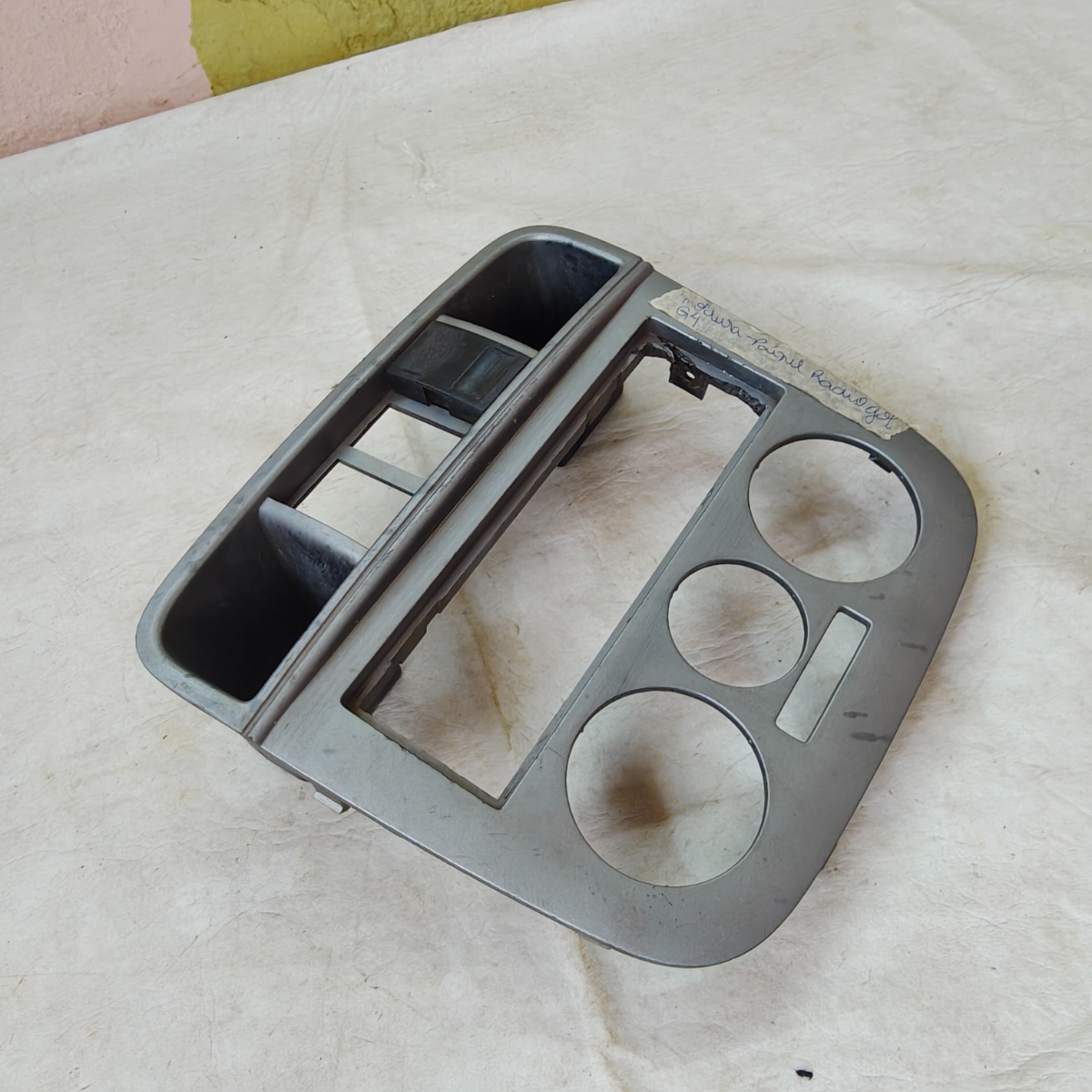 Moldura Central Painel Original Gol Parati Saveiro G4 - Imagem 3