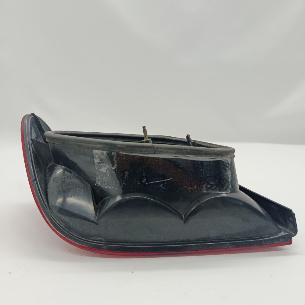 Lanterna Direit Citroen Xsara Hatch 1997 1998 1999 2001 2002 - Imagem 4