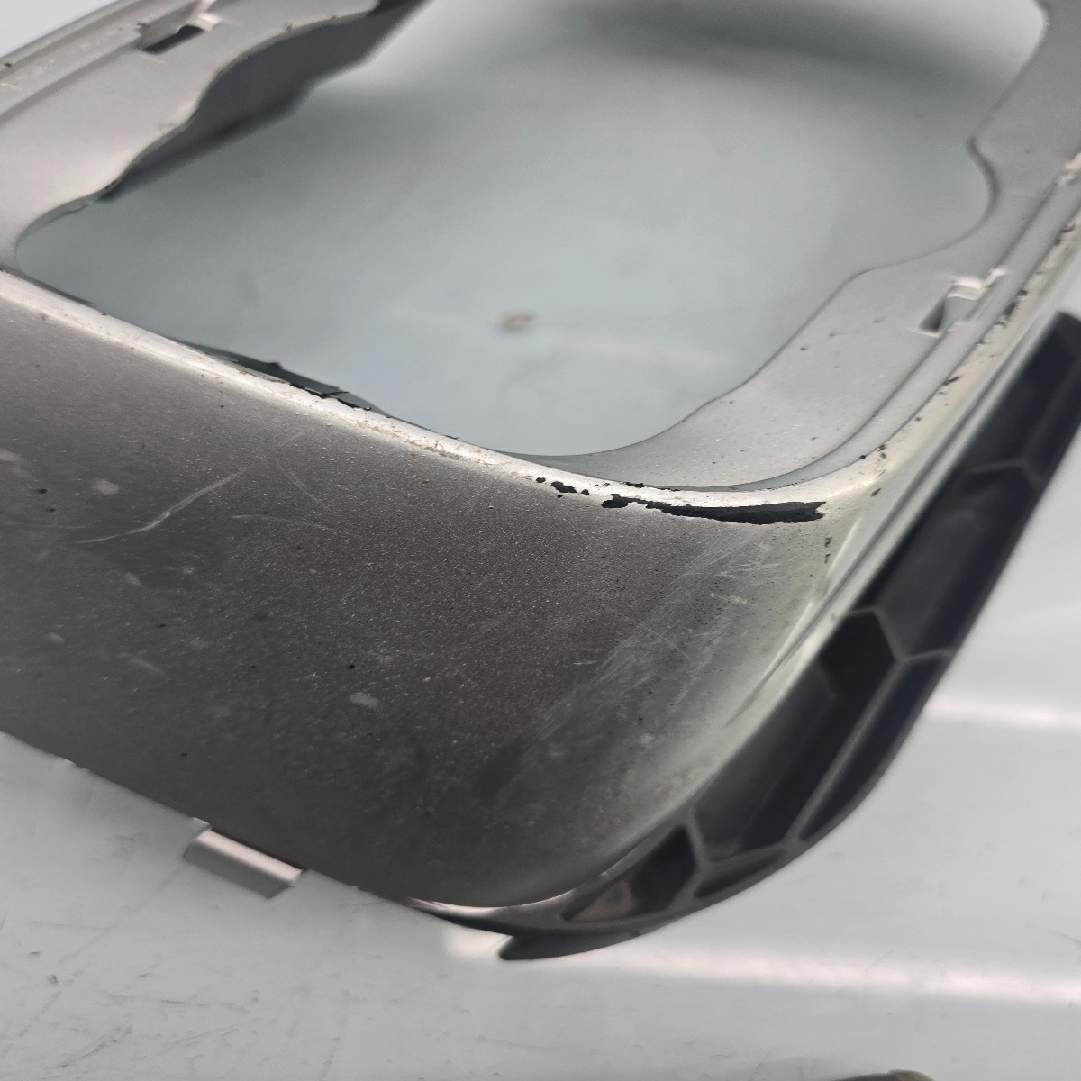 Moldura Farol de Milha Citroën Aircross esquerdo 2010-2014 - Imagem 4