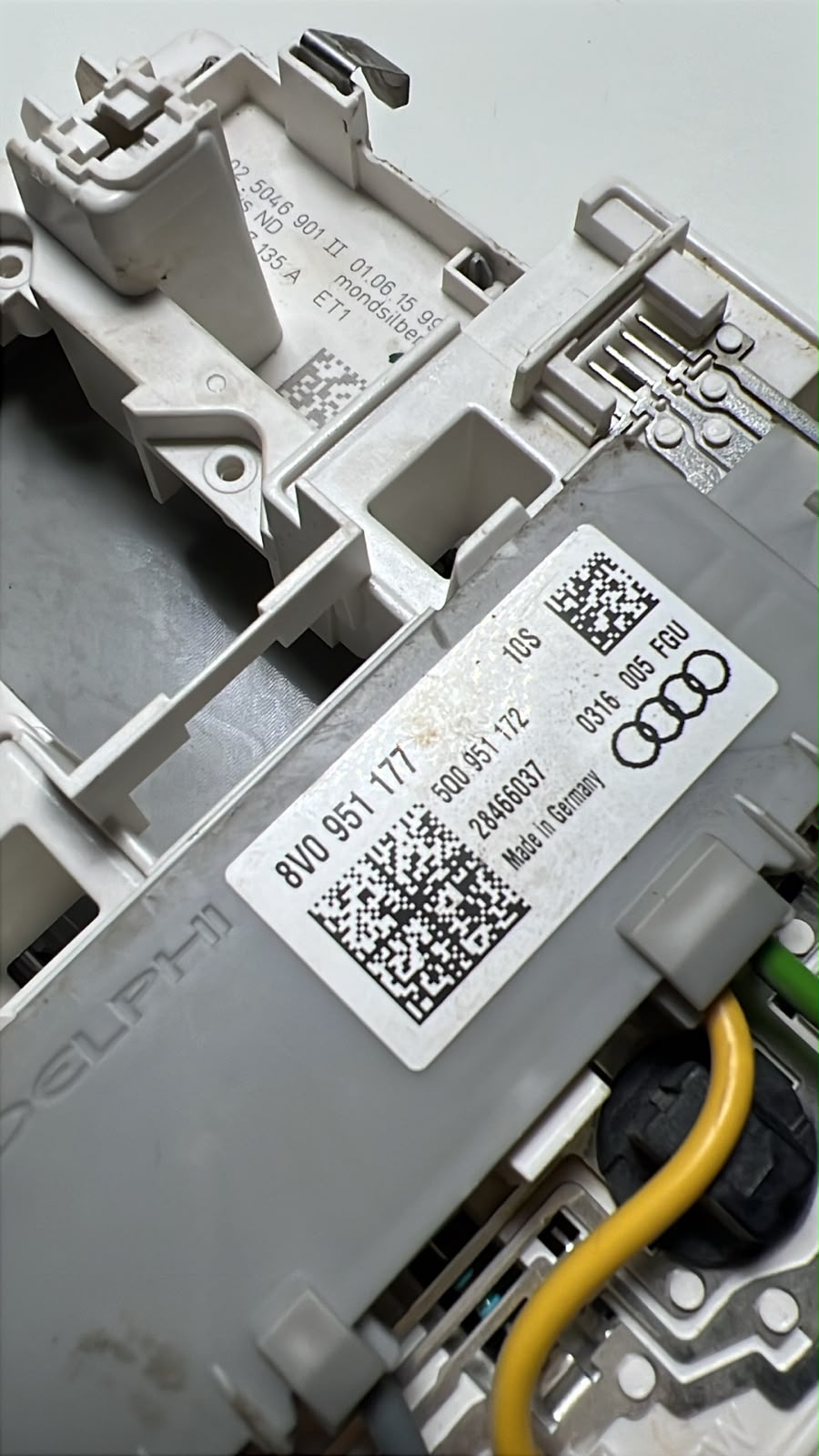 Luz De Teto Central Audi A3 2014 a 2016 8v0951177 - Imagem 6