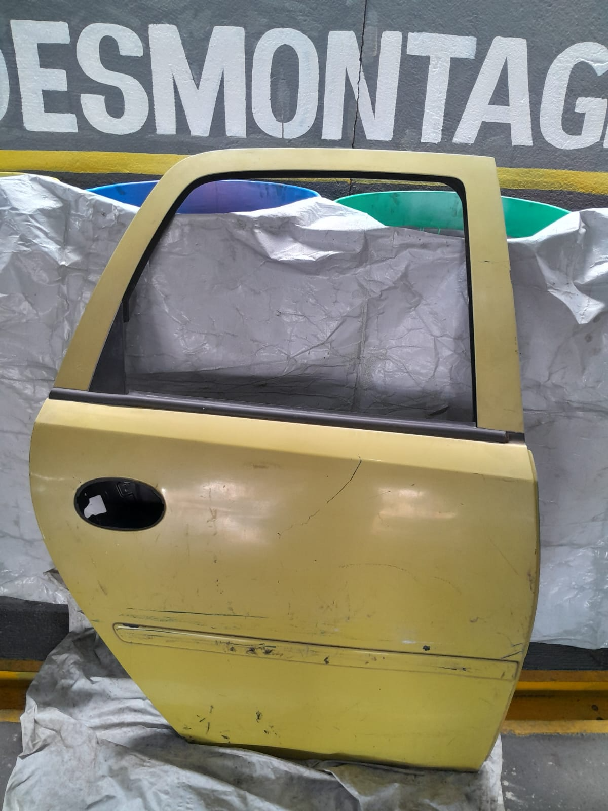 PORTA TRAS MERIVA LD AMARELO 08/12