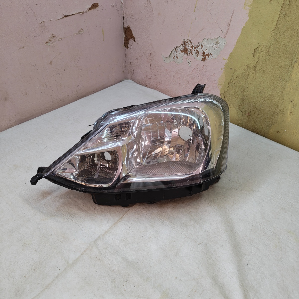 Farol Cromado Etios Esquerdo 2012 A 2019 Original Esquerdo/motorista