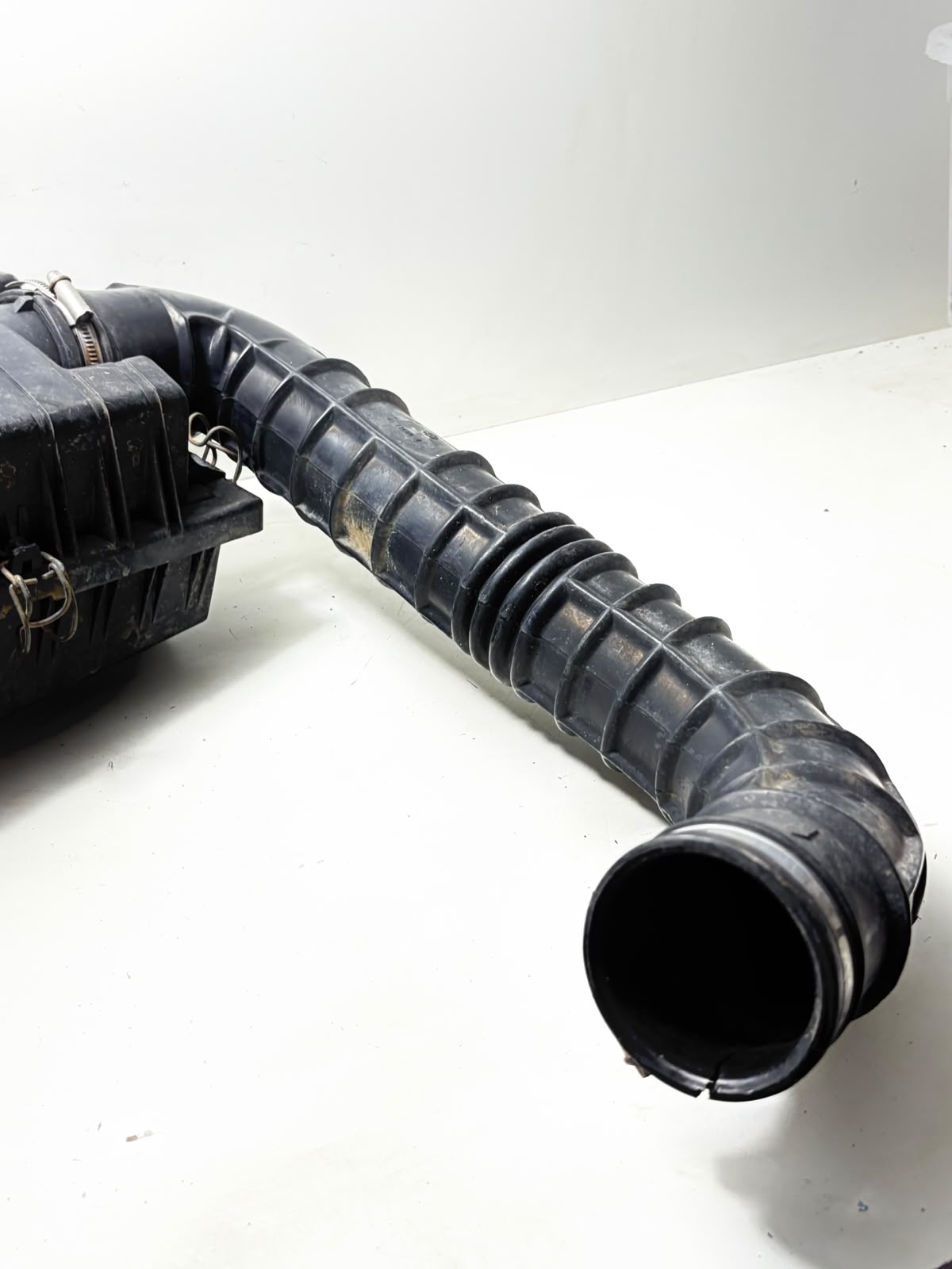 Caixa Filtro Ar Motor 1.0 8V 7748426 Uno Palio Fiorino 91 99 - Imagem 6