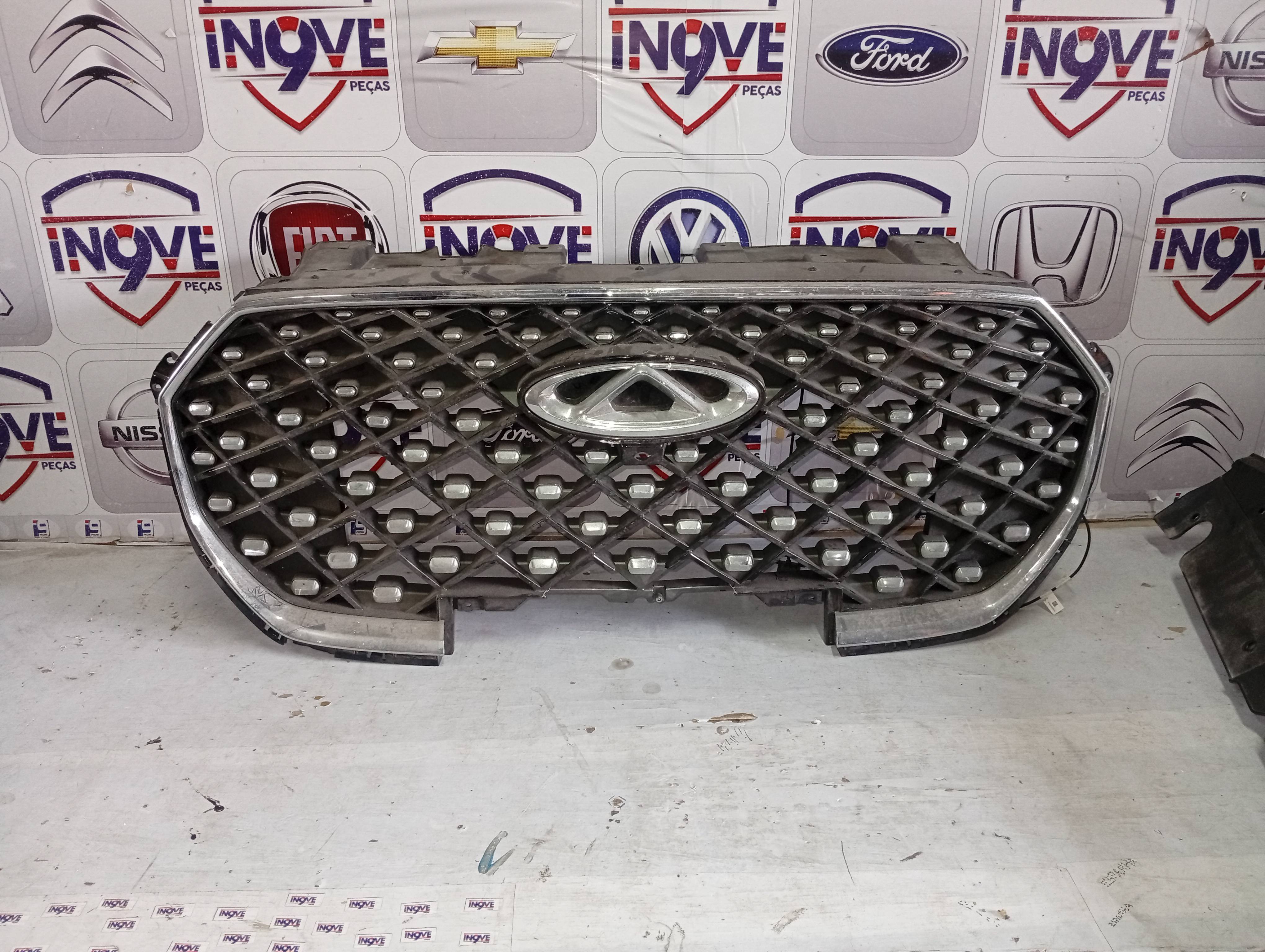 Grade Parachoque Dianteiro Chery Tiggo 8 Pro - Imagem 1