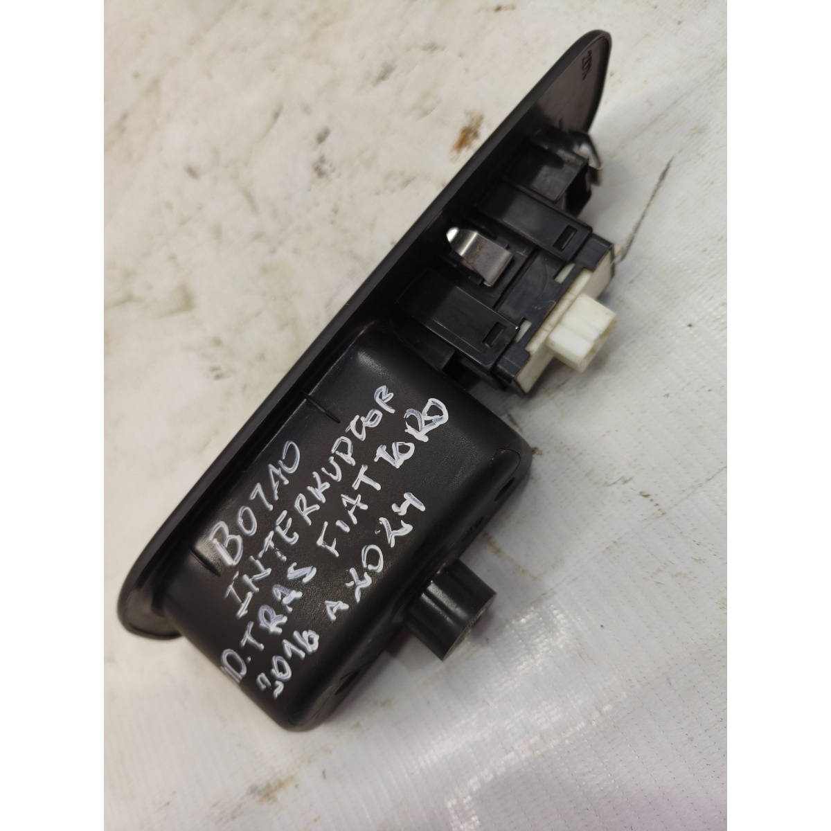 Botao Interruptor Vidro Traseiro Fiat Toro 2016 A 2024 B569 - Imagem 6