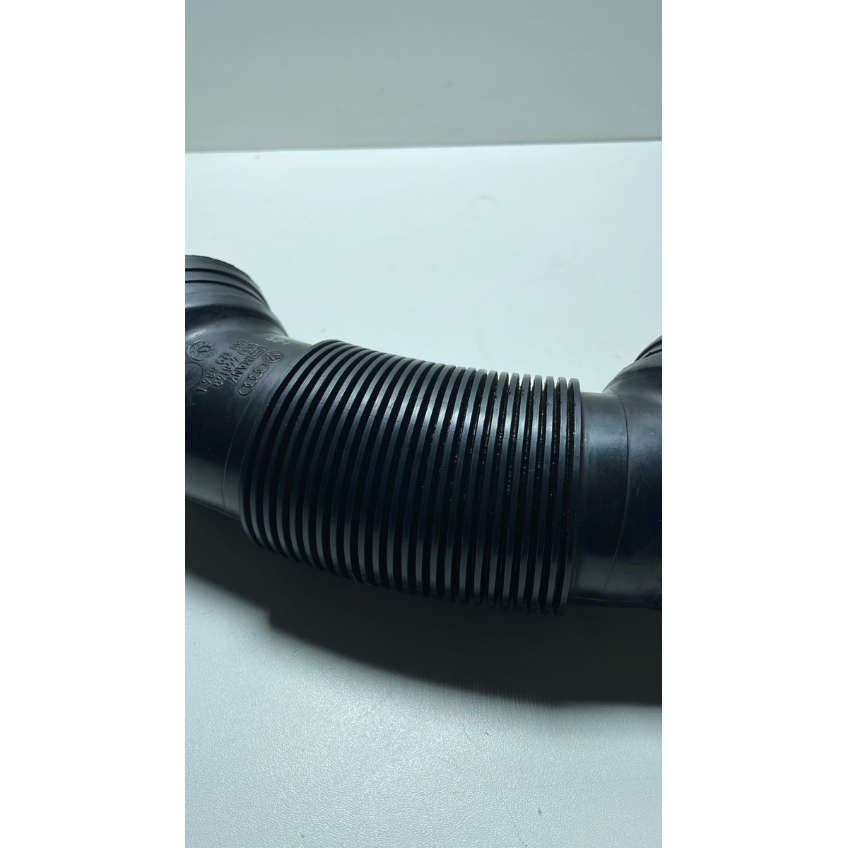 Mangueira Filtro Ar Vw Jetta 2.0 Tsi 2011-2018 1k0129684l - Imagem 3