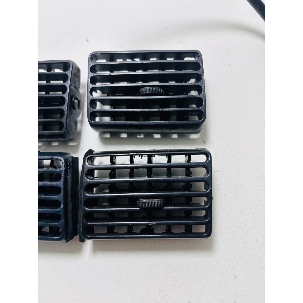 Kit 4 Difusor Saída Ar Lateral Fiat Uno Usado - Imagem 4