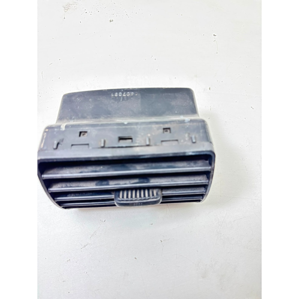 Difusor Ar Central L. Esquerdo Vw Fox Spacefox 2004-2022 - Imagem 4